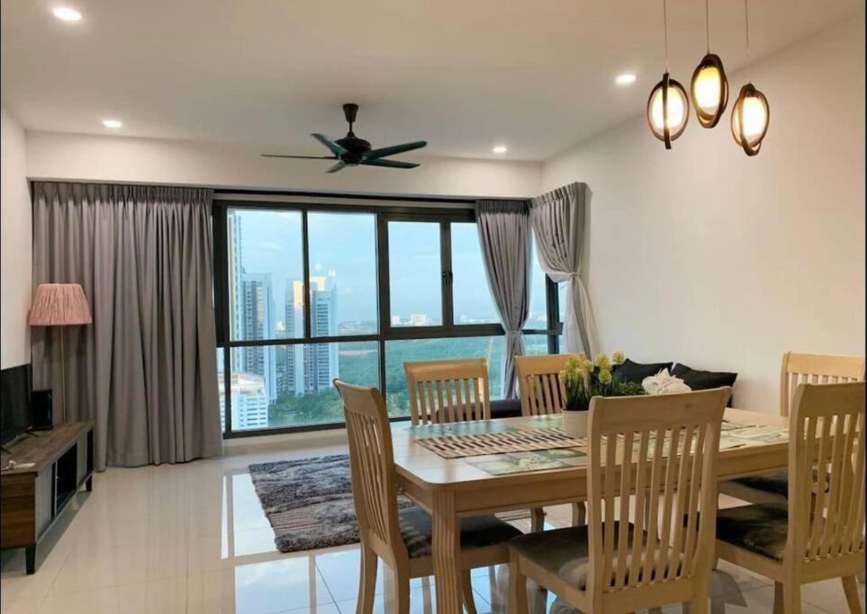 2 BR bathtub Near Legoland 5 min photo 1