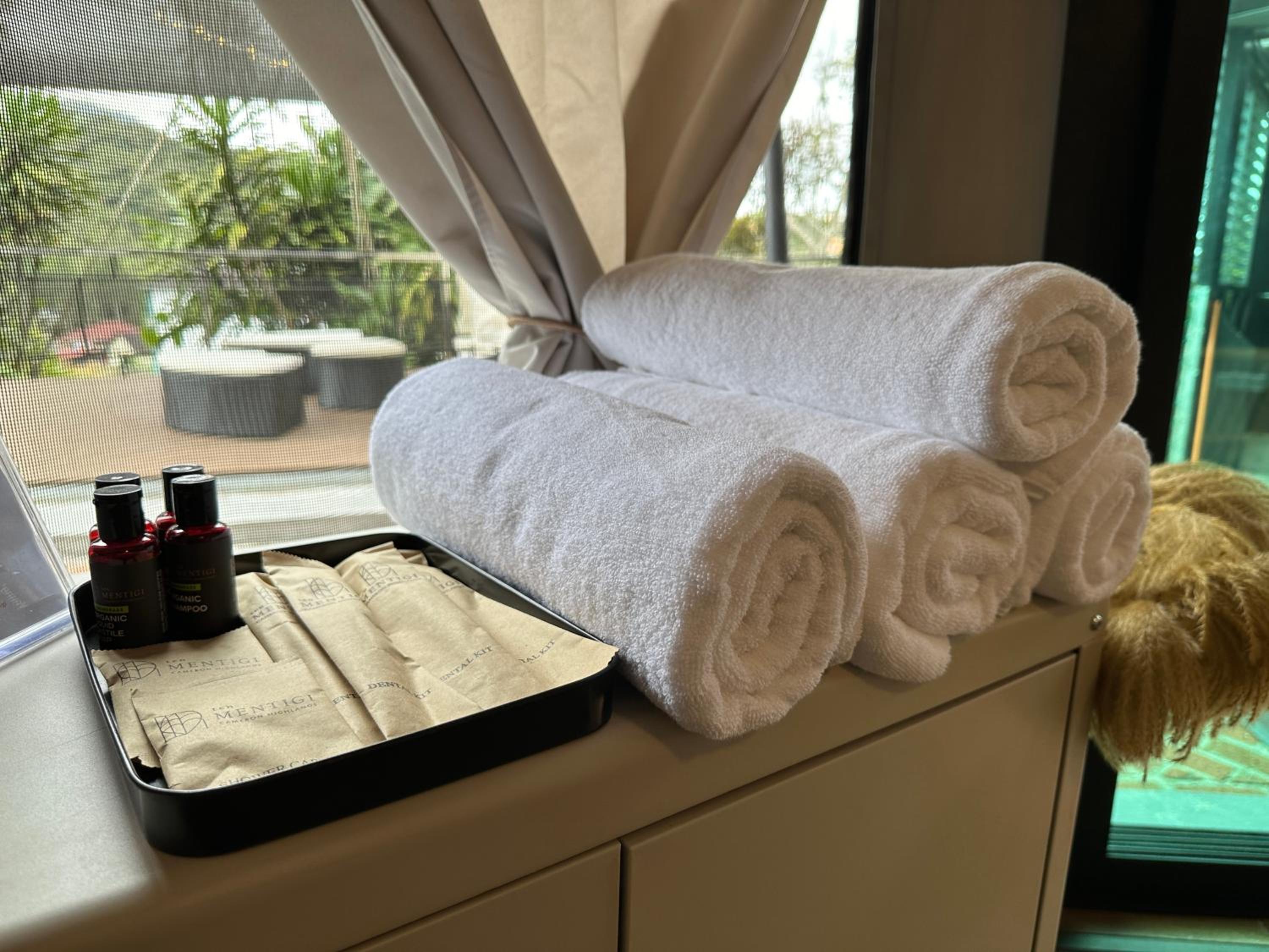 Safari Tent with Private Jacuzzi photo 8