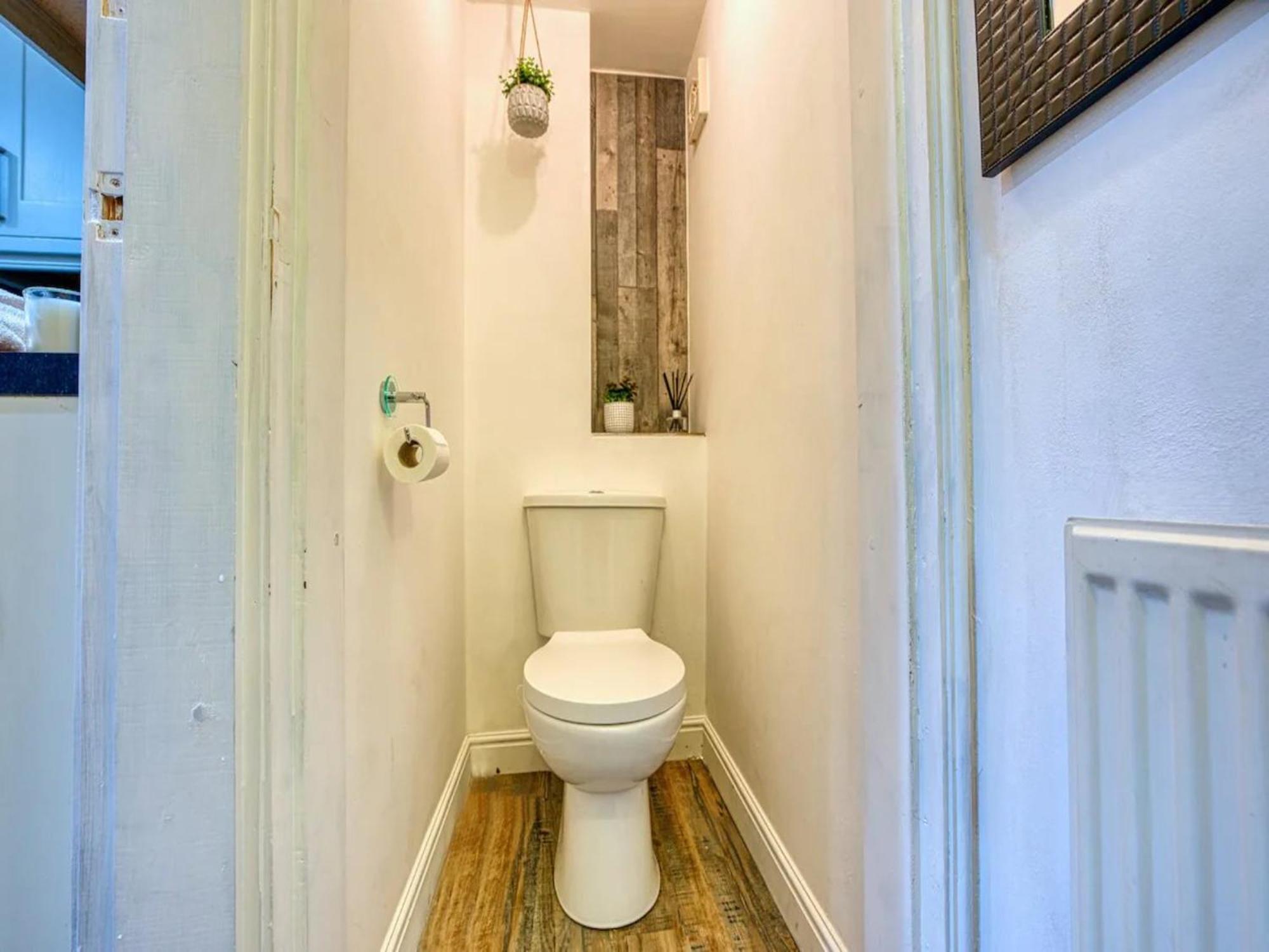 Stylish Bakewell Cottage with Free Parking