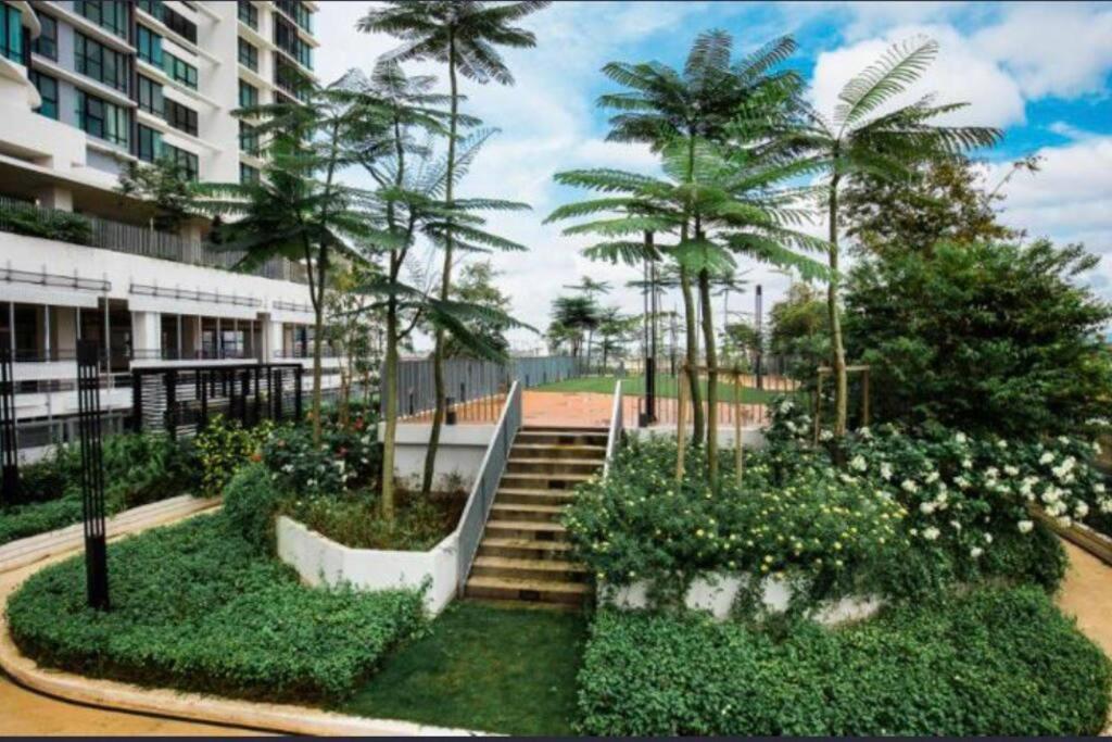 Apartment In Mid-Valley Southkey/ 1 Bedroom/ 3 Pax
