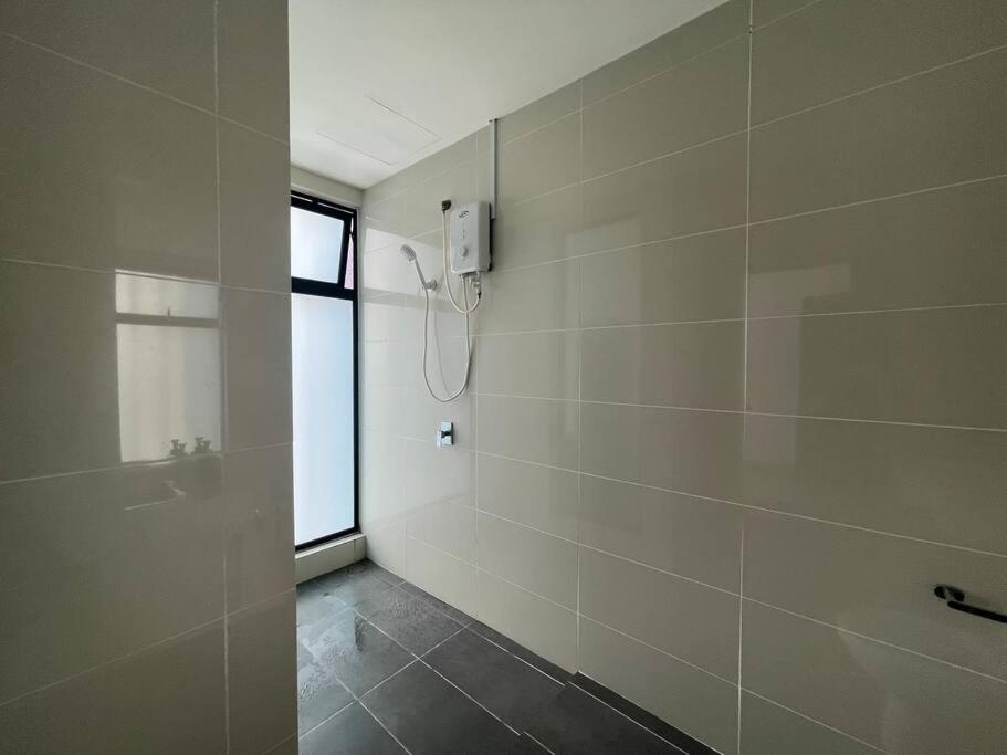 Apartment In Mid-Valley Southkey/ 1 Bedroom/ 3 Pax