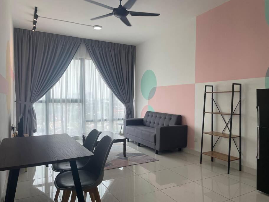 Apartment In Mid-Valley Southkey/ 1 Bedroom/ 3 Pax