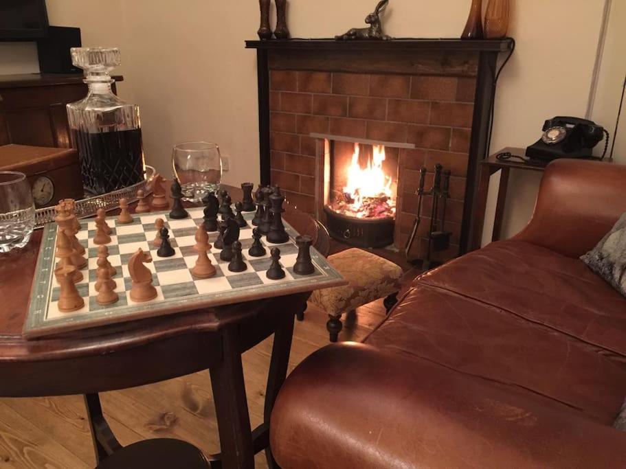 Gamekeepers Cottage, hot tub & open fire. view 4