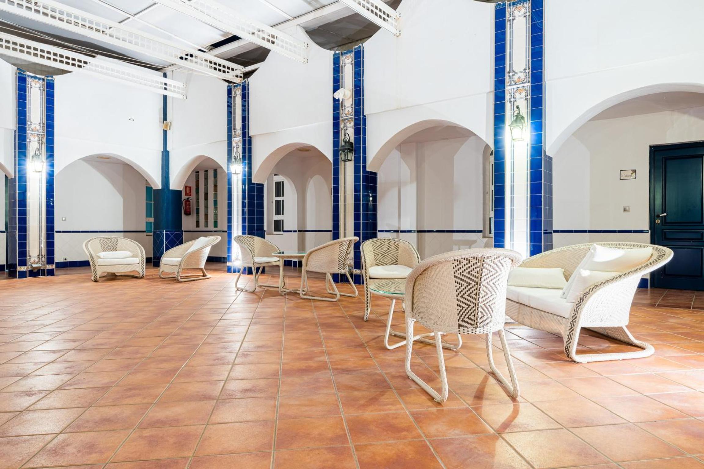 El Bancalito Suites and Garden