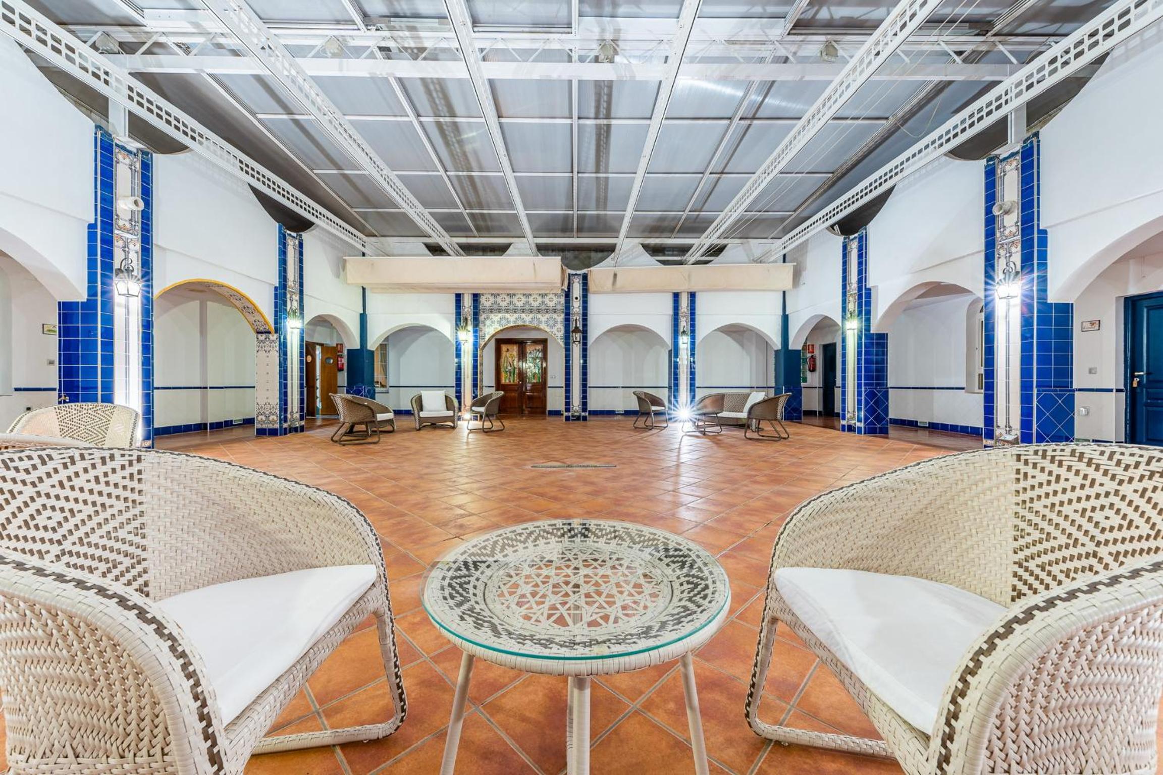 El Bancalito Suites and Garden