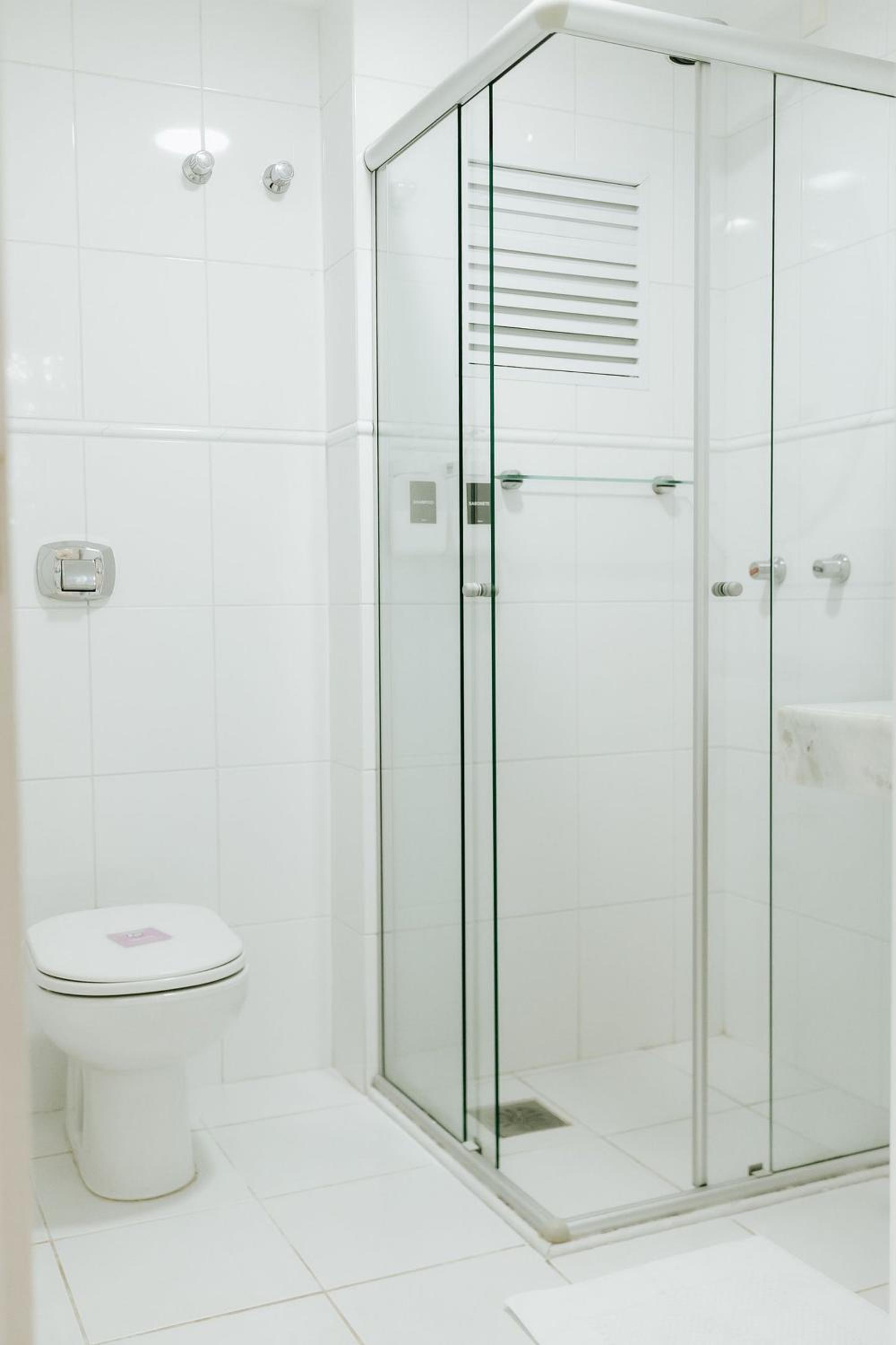 Completo apartamento em Resort na beira da lagoa
