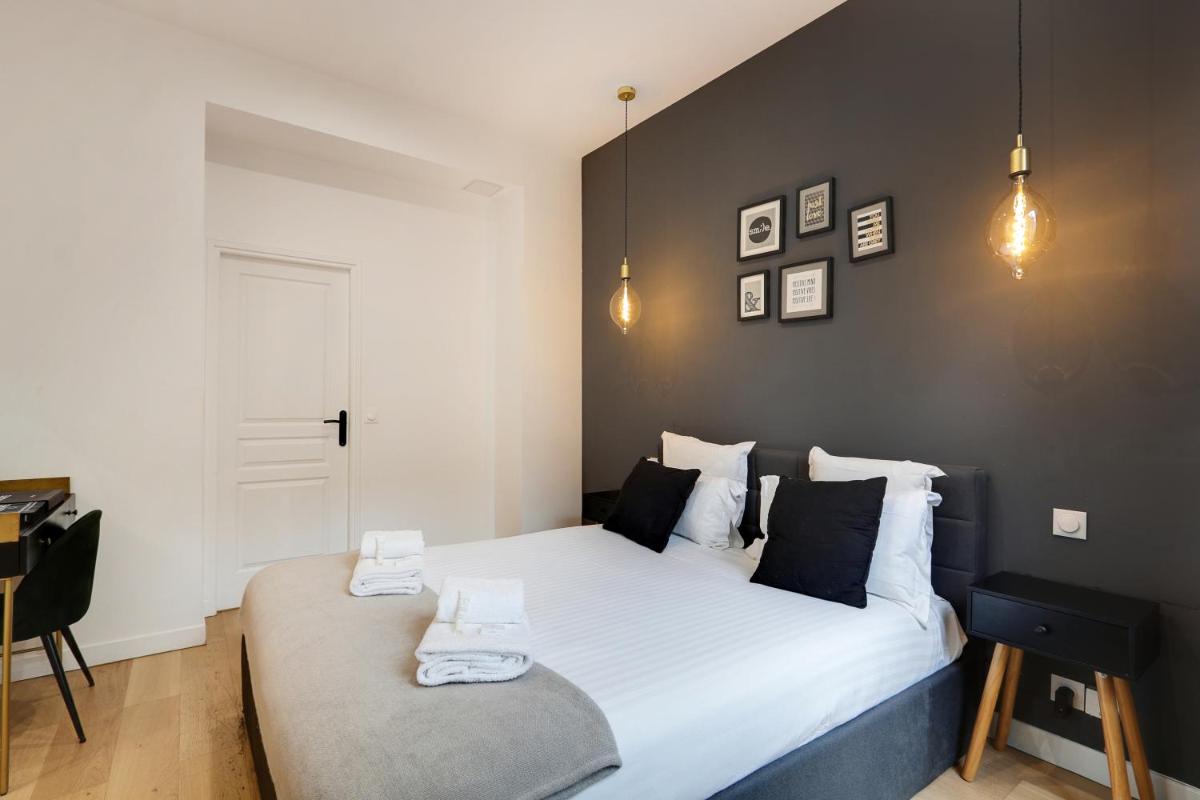 Pick A Flat's Apartments in Montmartre - Rue Pierre Fontaine
