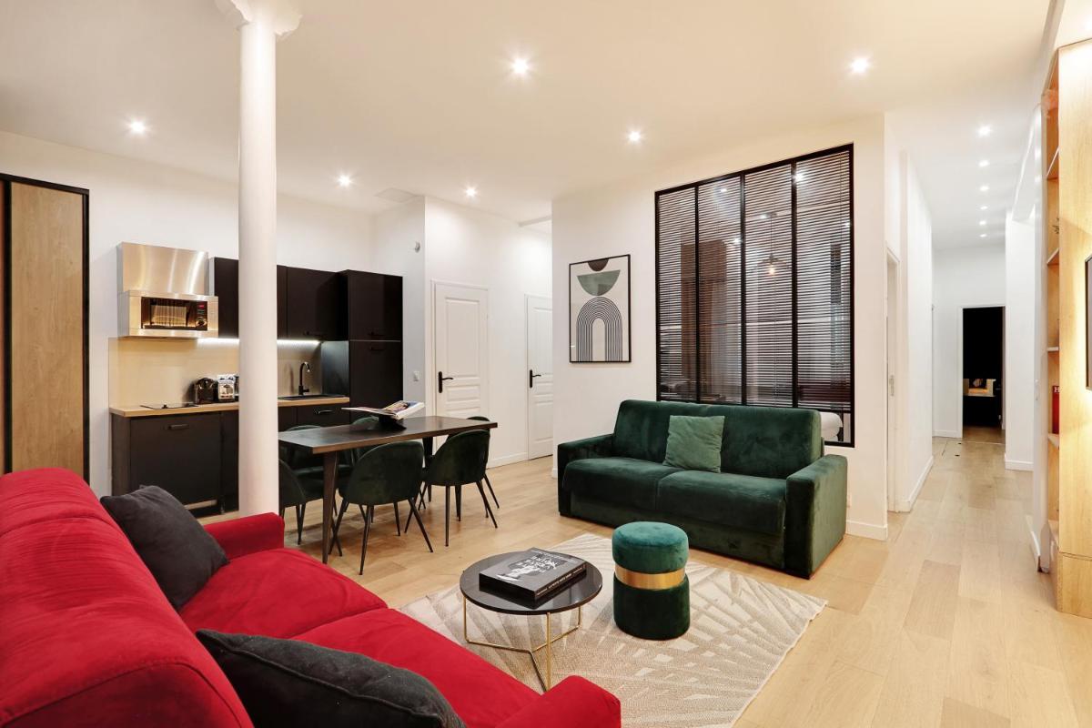 Pick A Flat's Apartments in Montmartre - Rue Pierre Fontaine