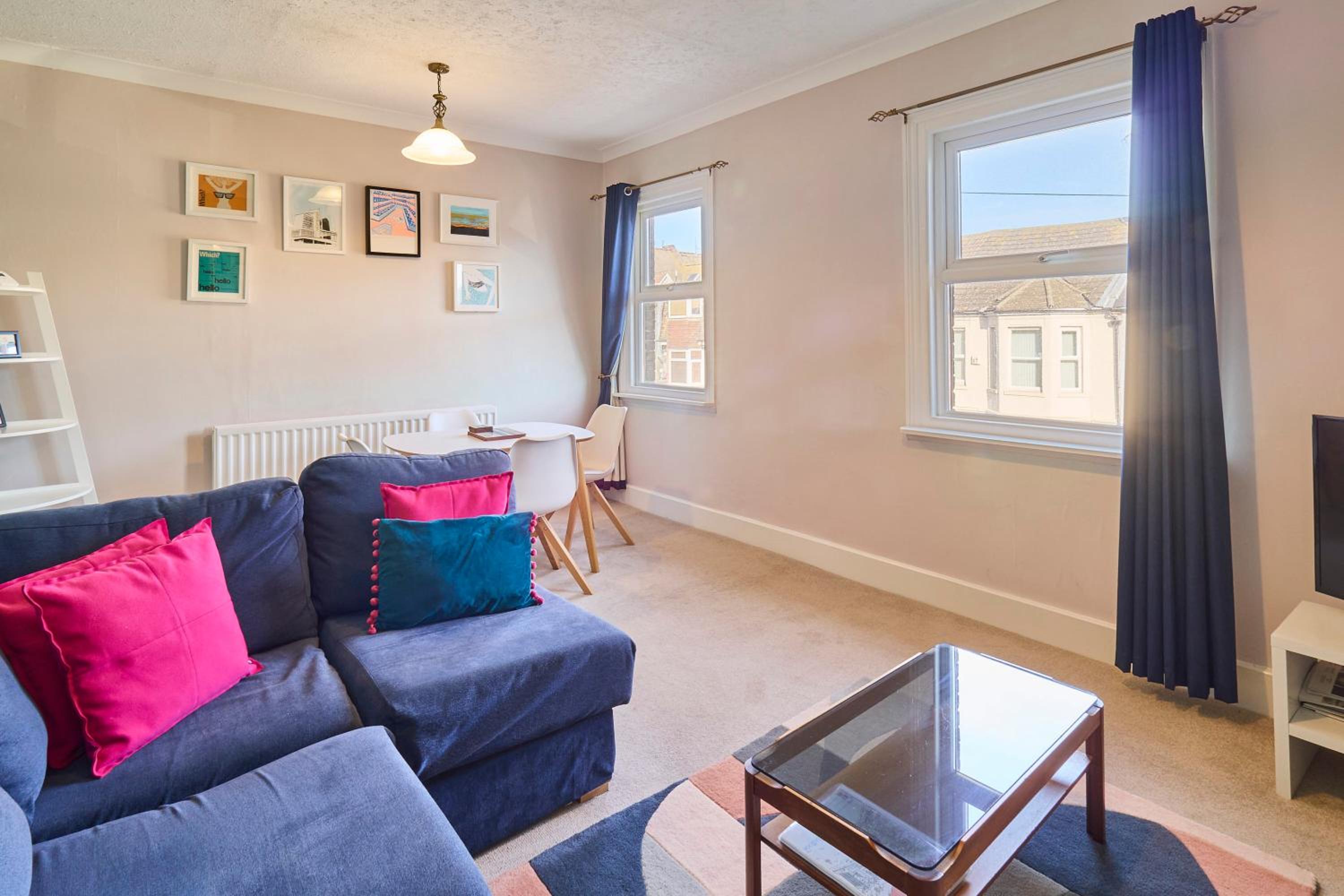 Host & Stay - Westbrook Road