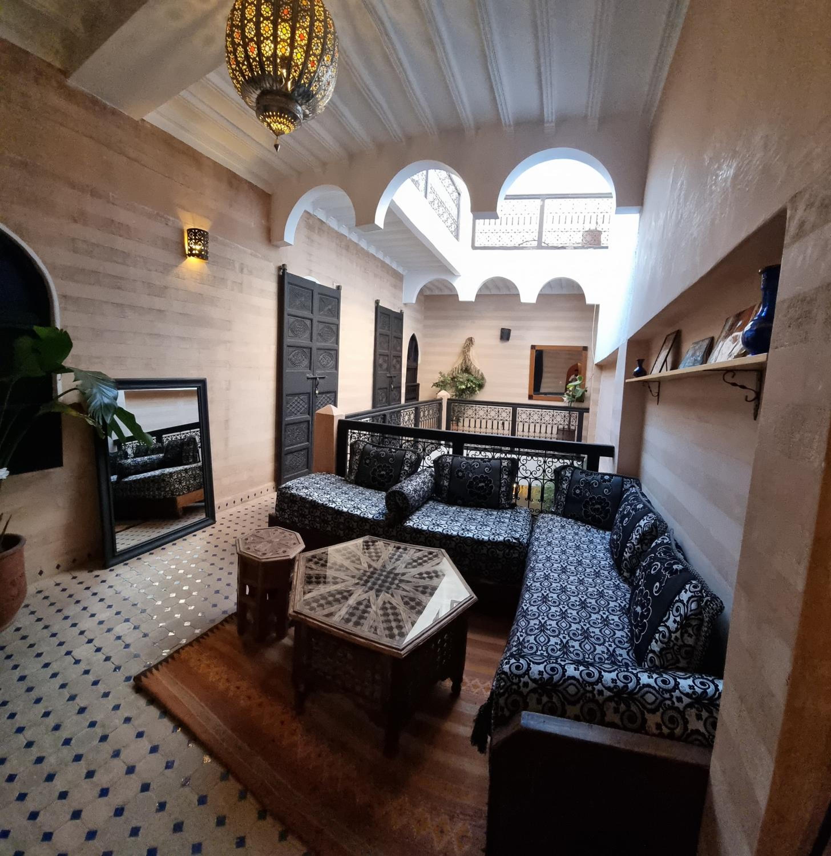 lounge