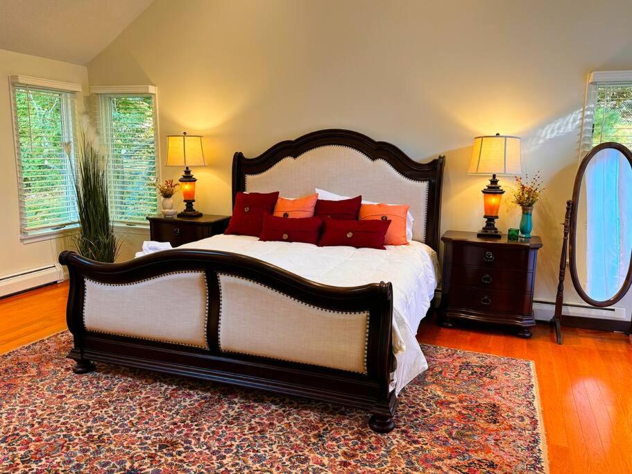 Charming Castle Cottage