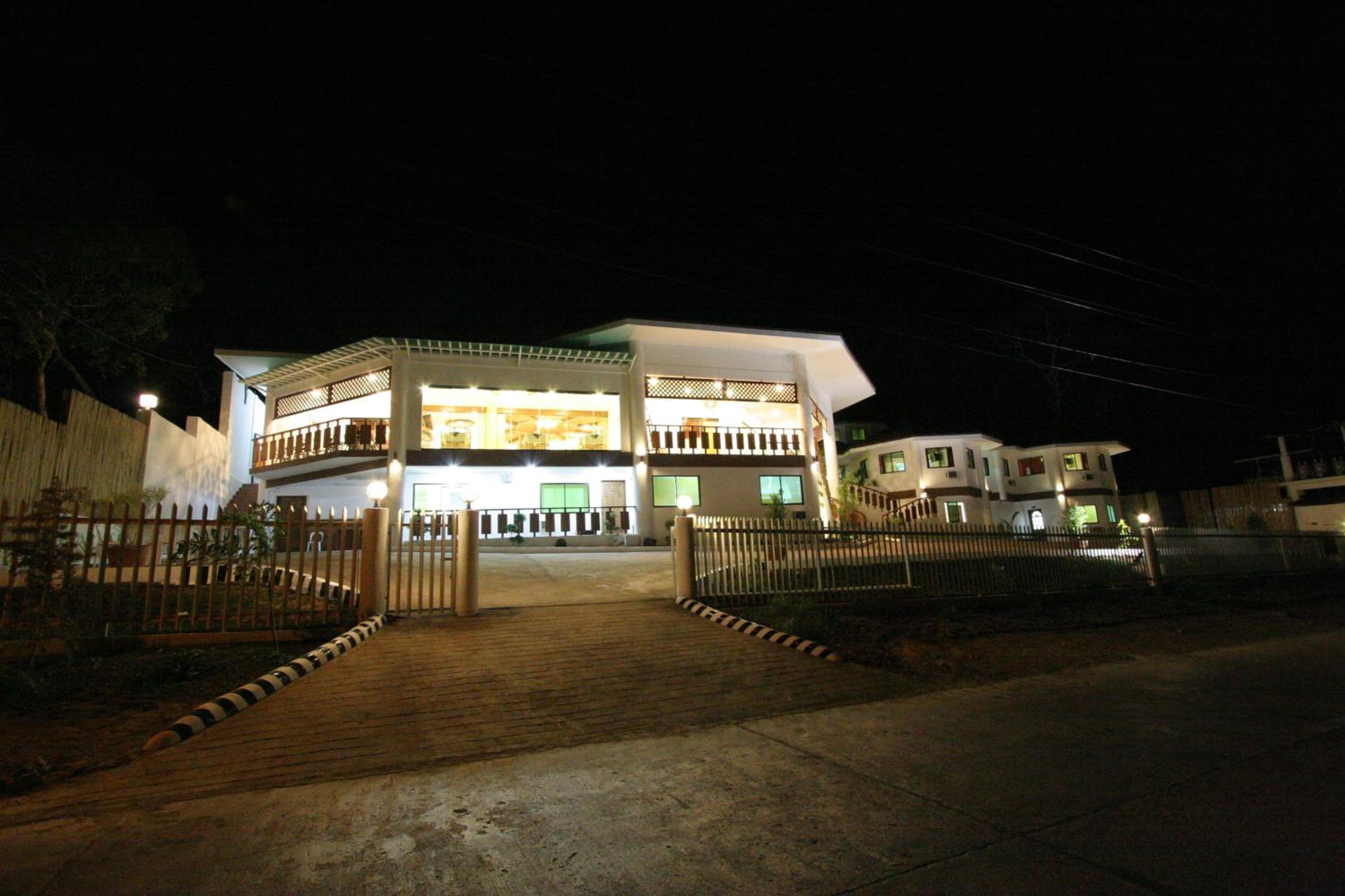 Coron Hilltop View Resort, Coron - 12