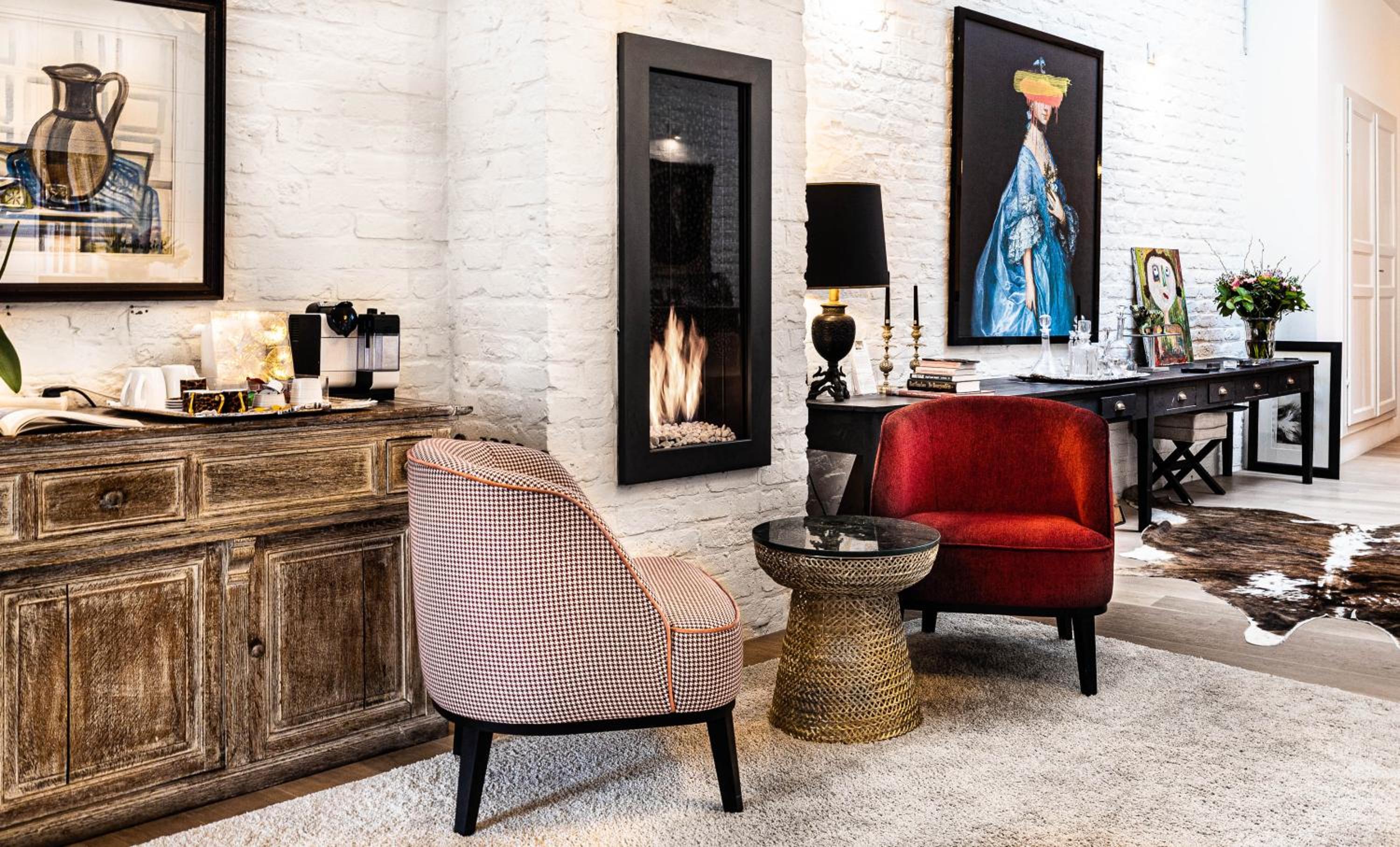 Maison Amodio Boutique B&B with Sunny terrace in Quiet neighborhood