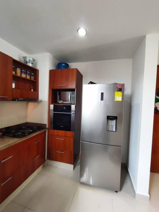 Apartamento con piscina y parrilla BBQ en Laguna Club