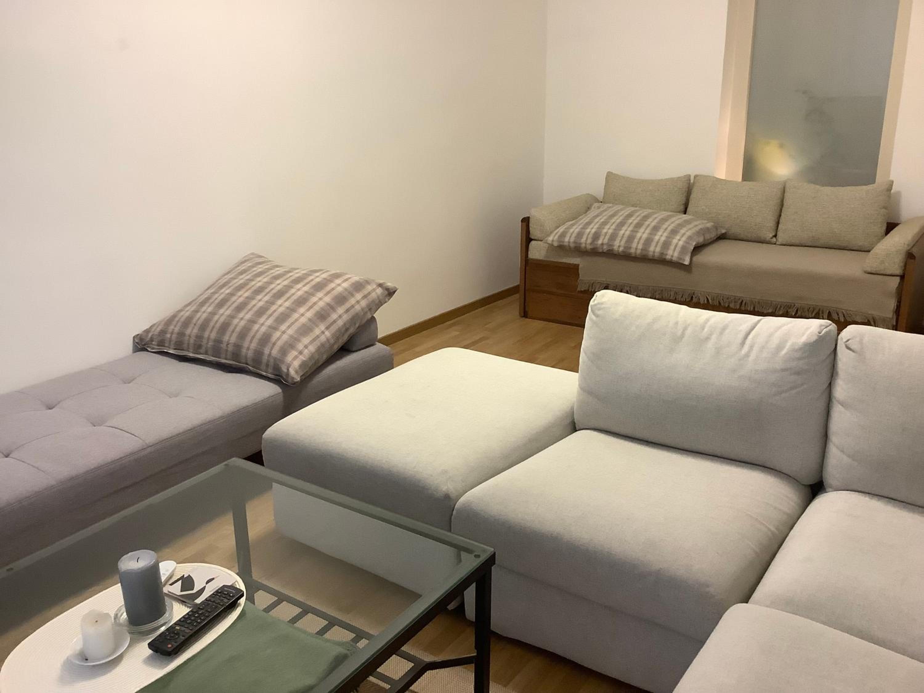 Quiet, Spacious and New 72m2 Old Town Apartment - perfect for 4-6