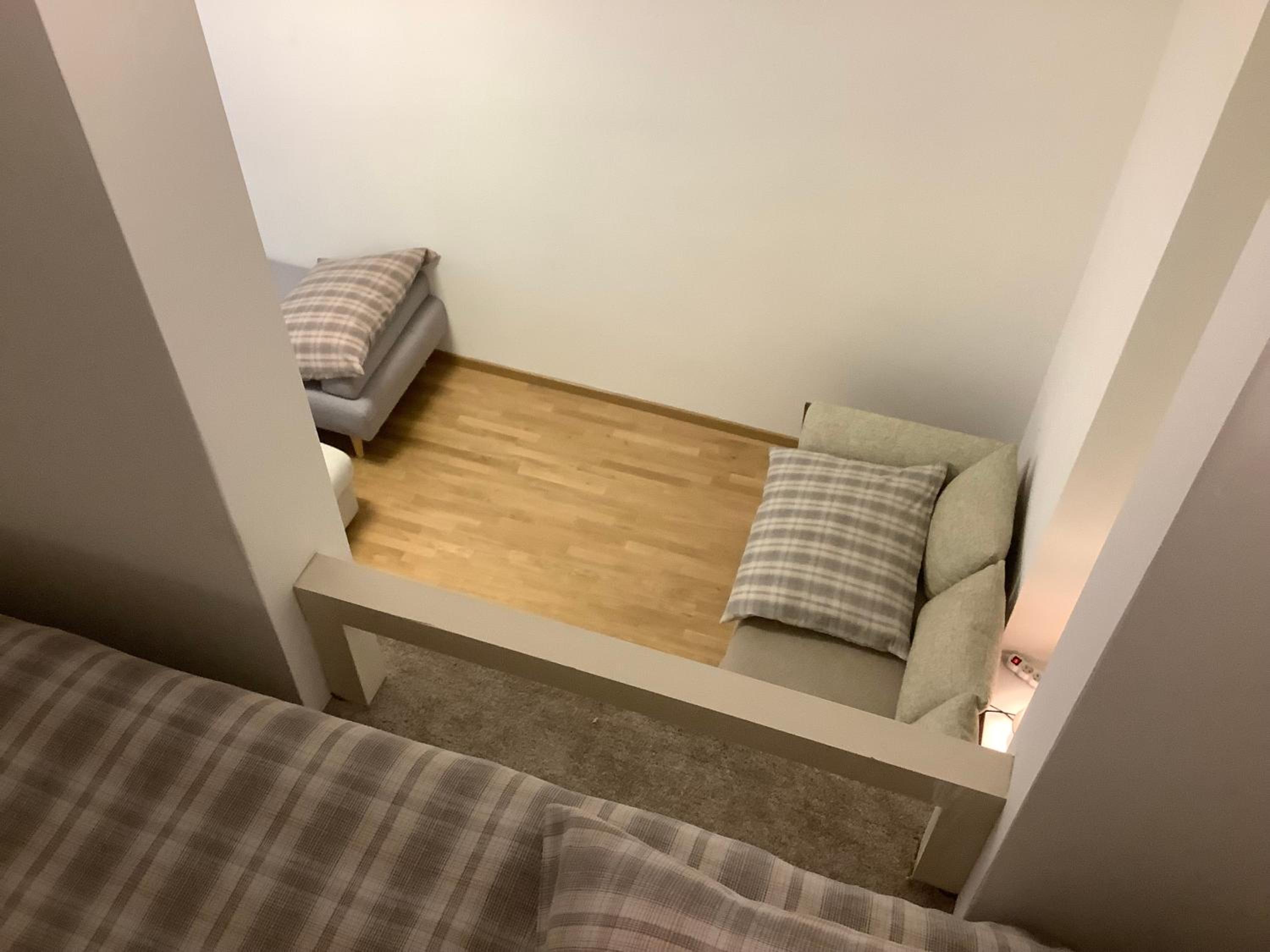 Quiet, Spacious and New 72m2 Old Town Apartment - perfect for 4-6