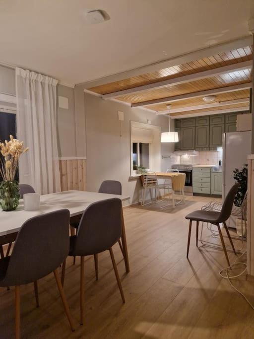 Apartment close to city center view 2