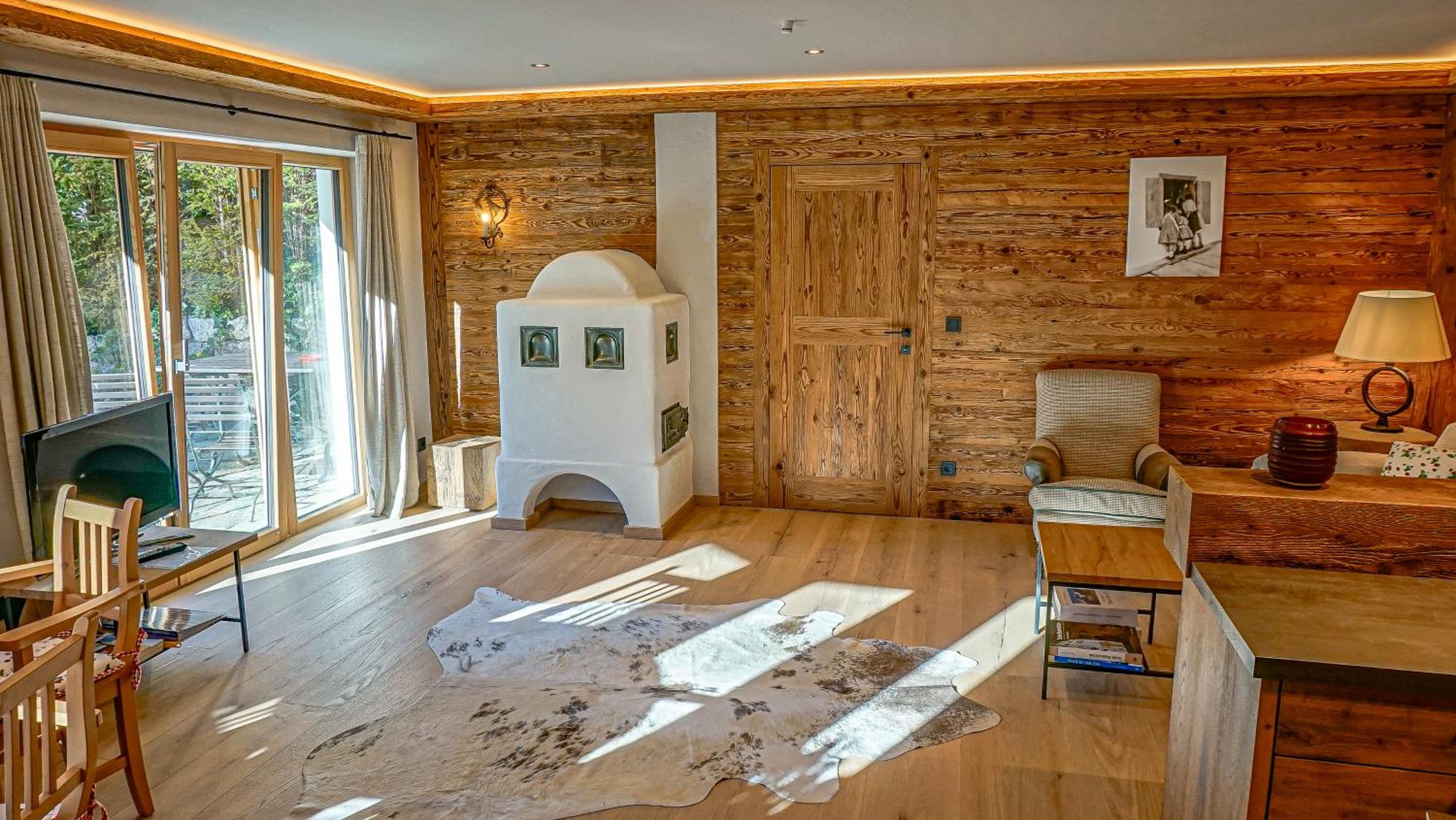ALPIN CHARME APARTMENTS Boutique Chalet Kitzbichl
