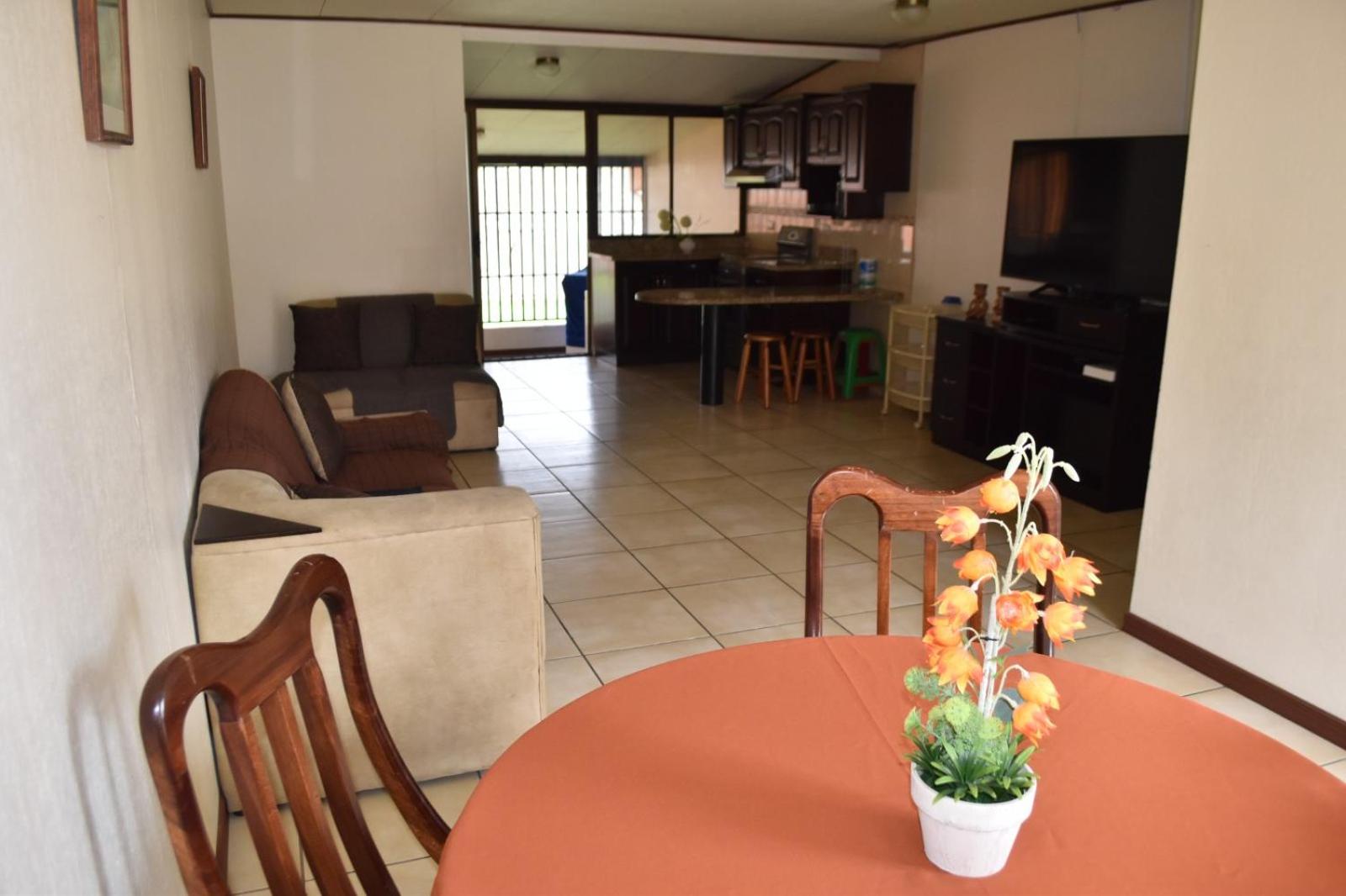 SERENITY HOME H Y M