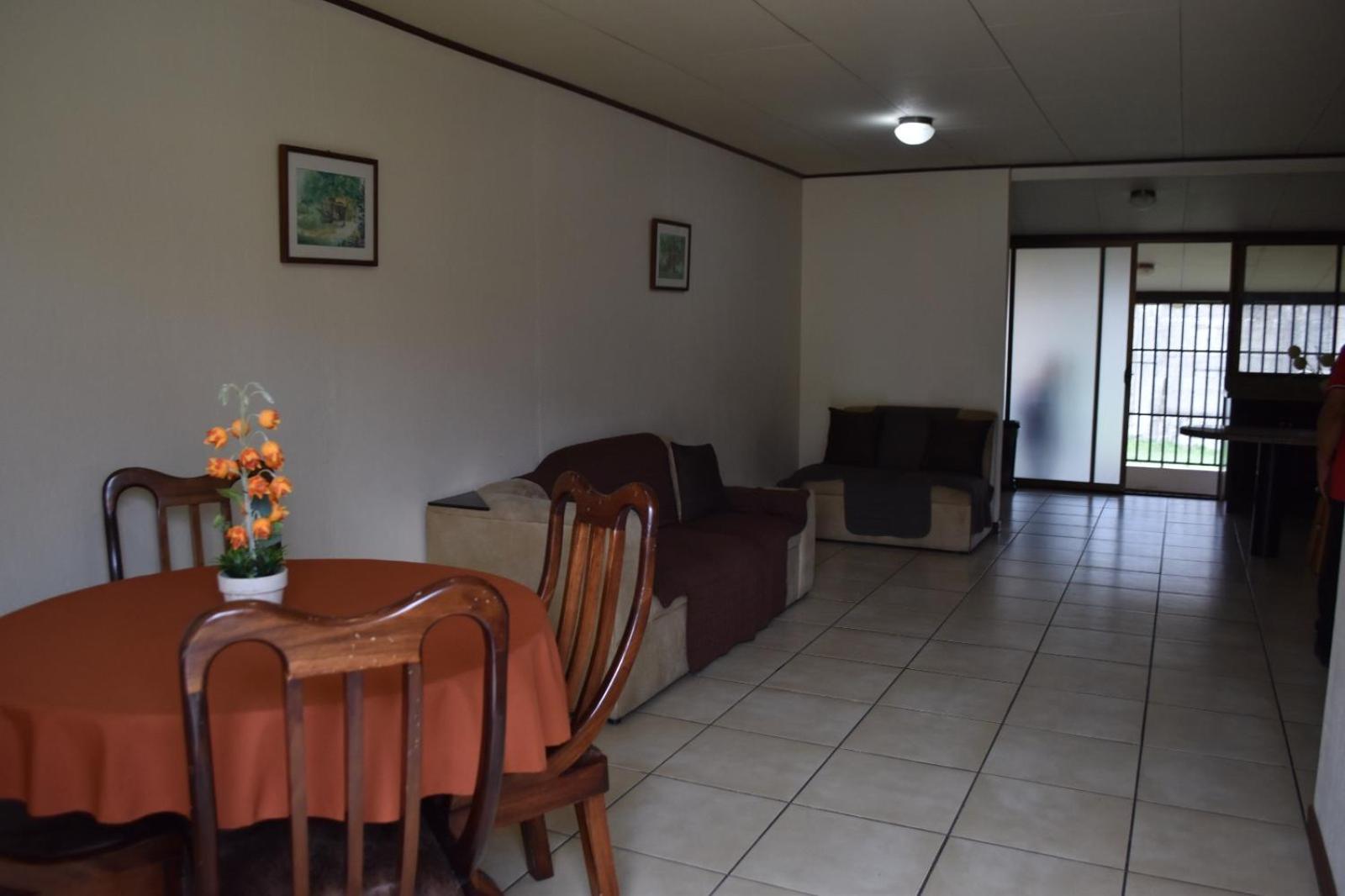 SERENITY HOME H Y M