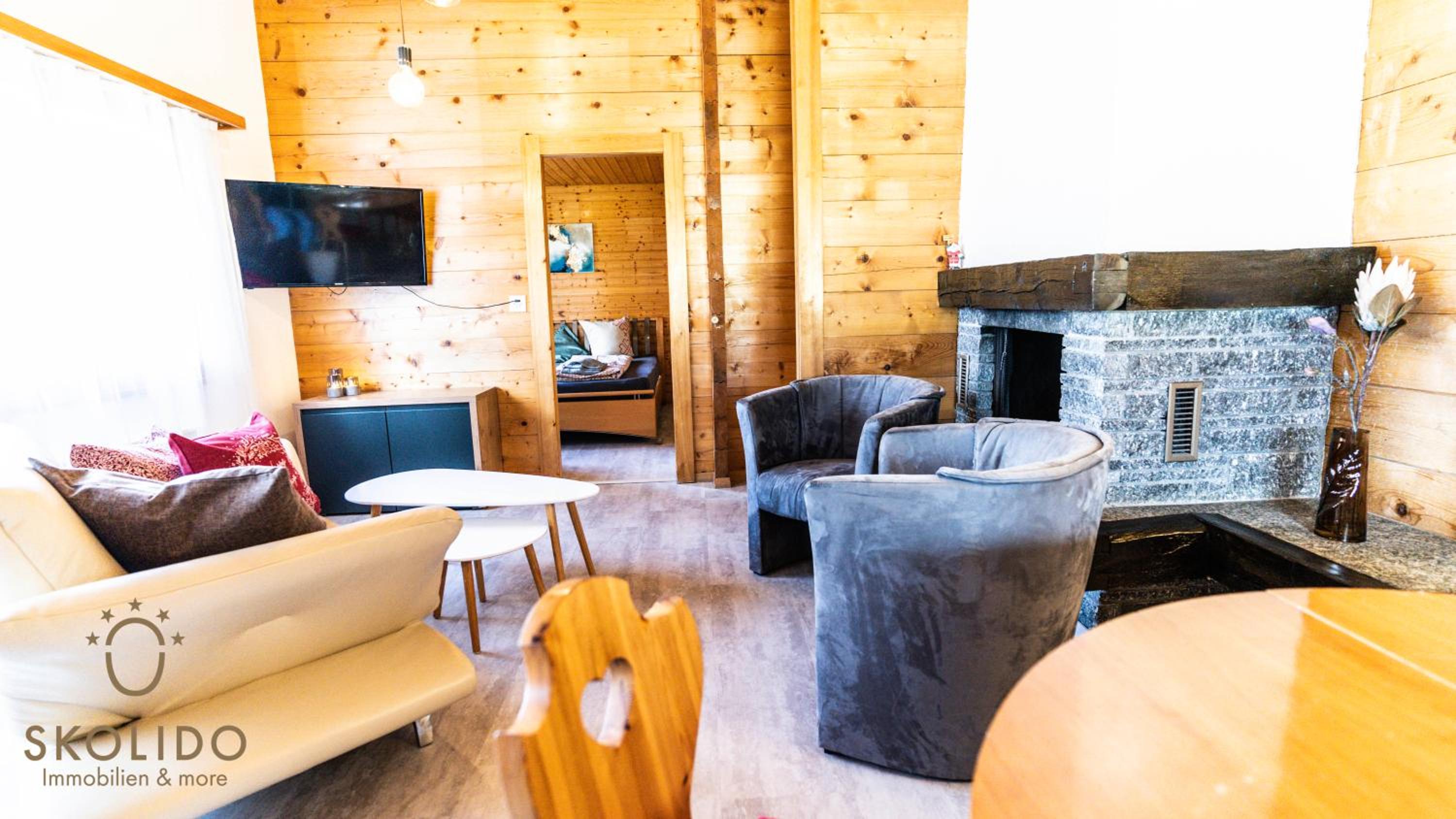 Chalet Independent, Termen
