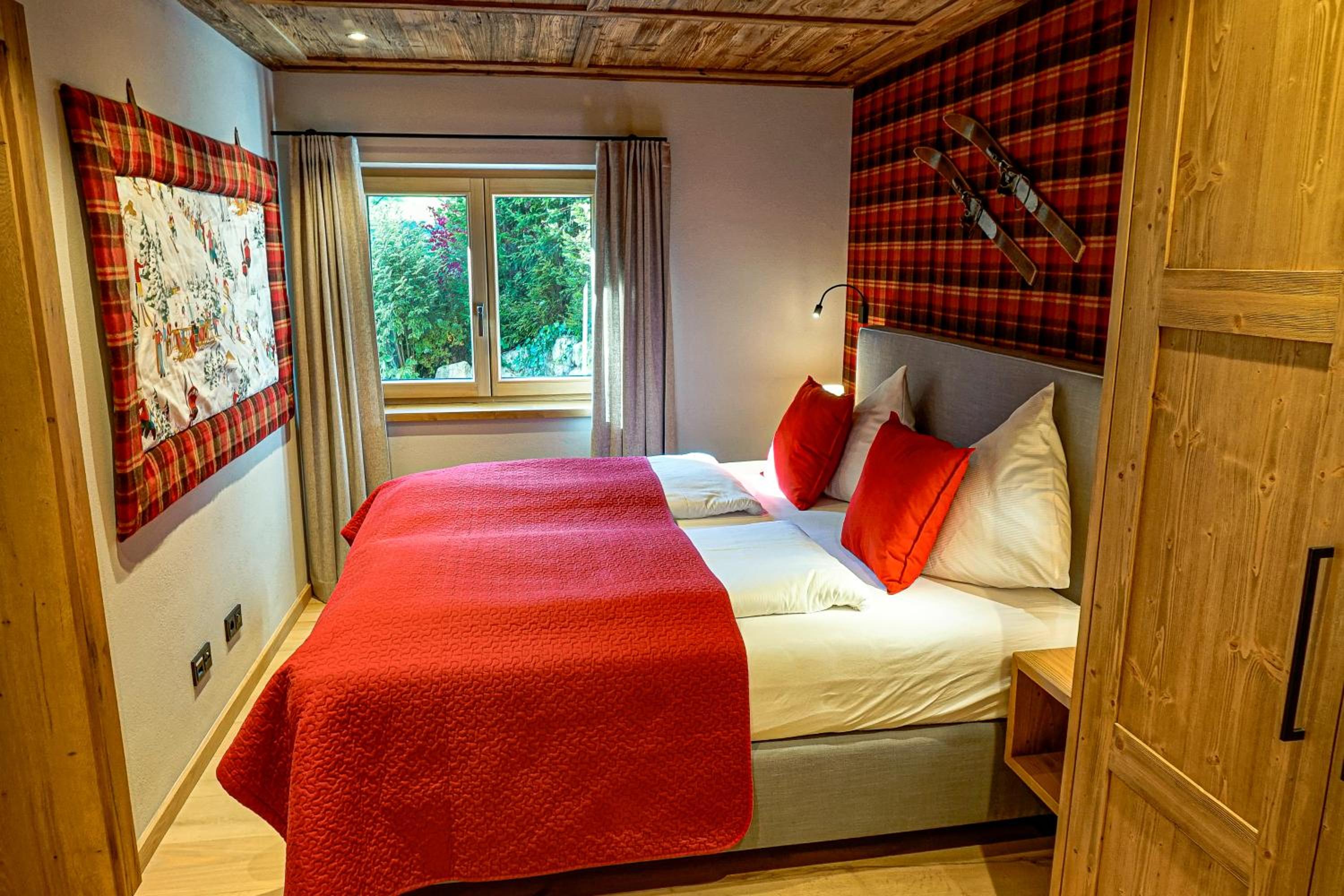 ALPIN CHARME APARTMENTS Boutique Chalet Kitzbichl