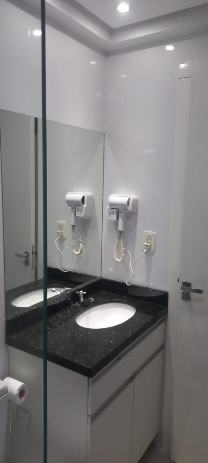 Apartamentos na cobertura - Edifício London - Com Ar-condicionado em todos os cômodos
