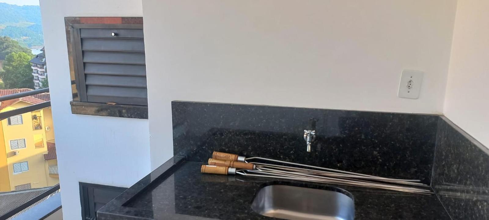 Apartamentos na cobertura - Edifício London - Com Ar-condicionado em todos os cômodos