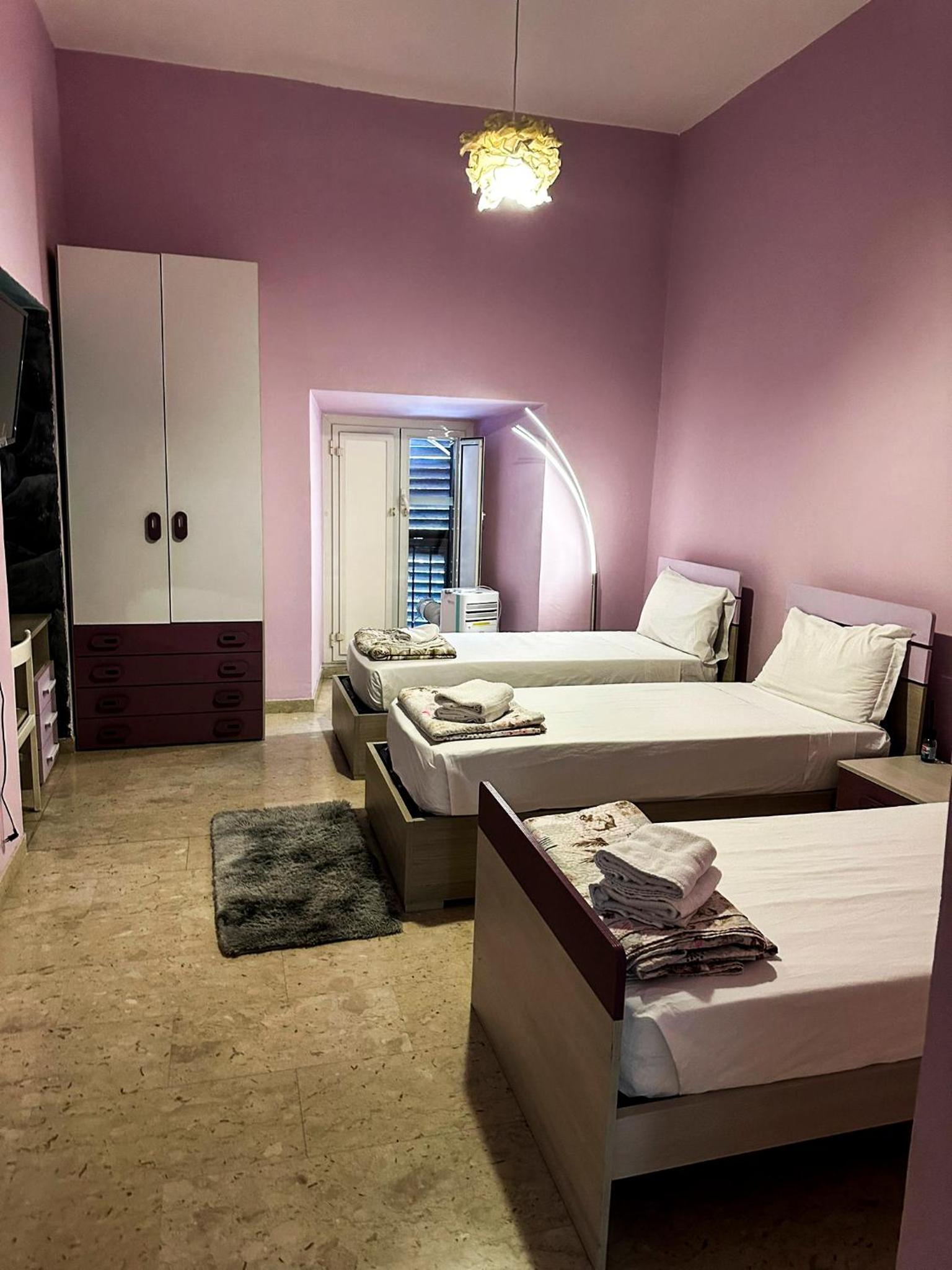 Sina Rent Room