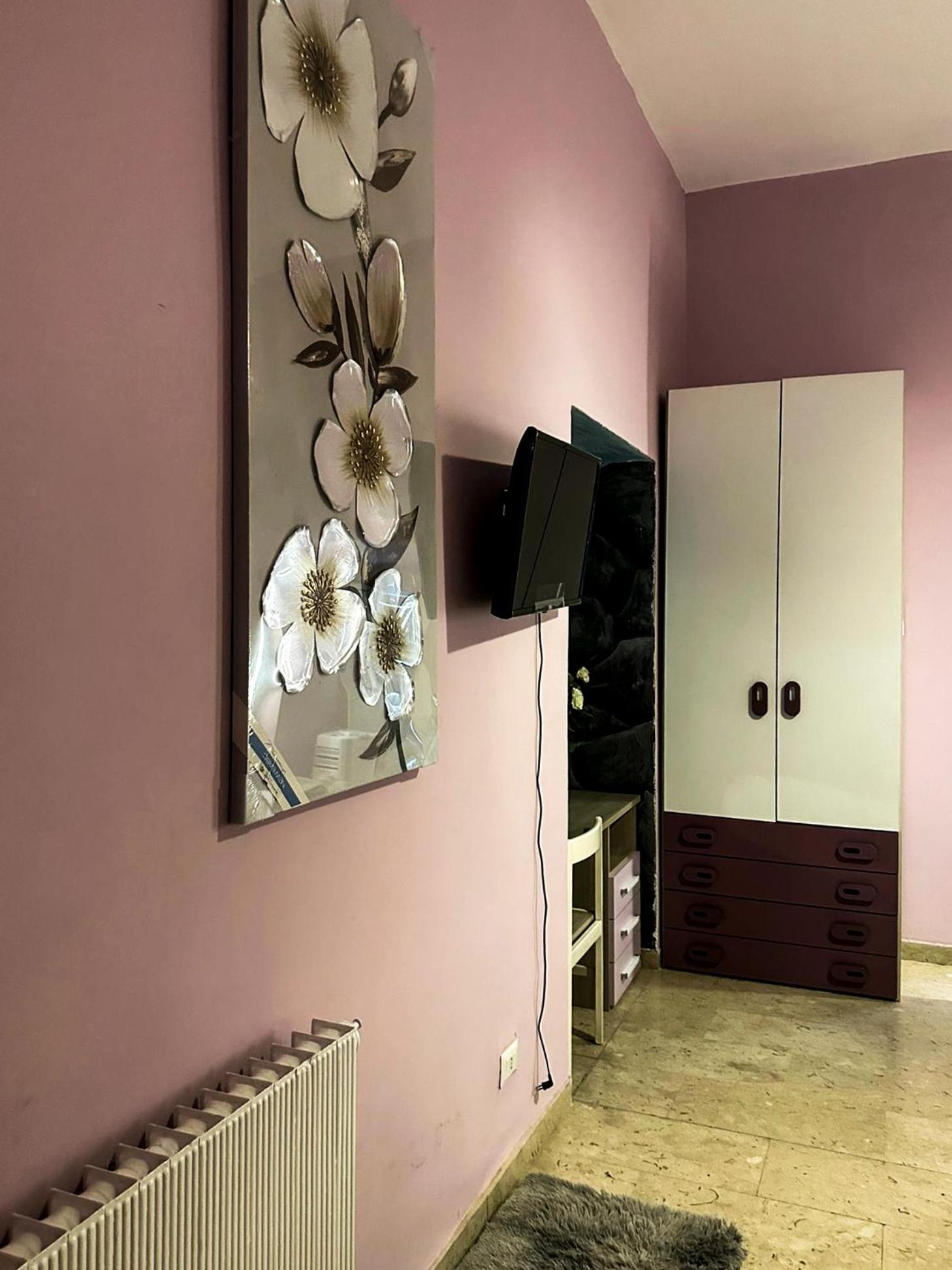 Sina Rent Room