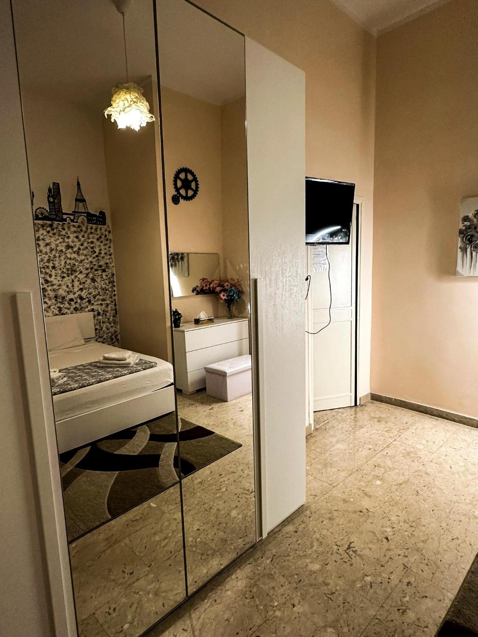 Sina Rent Room
