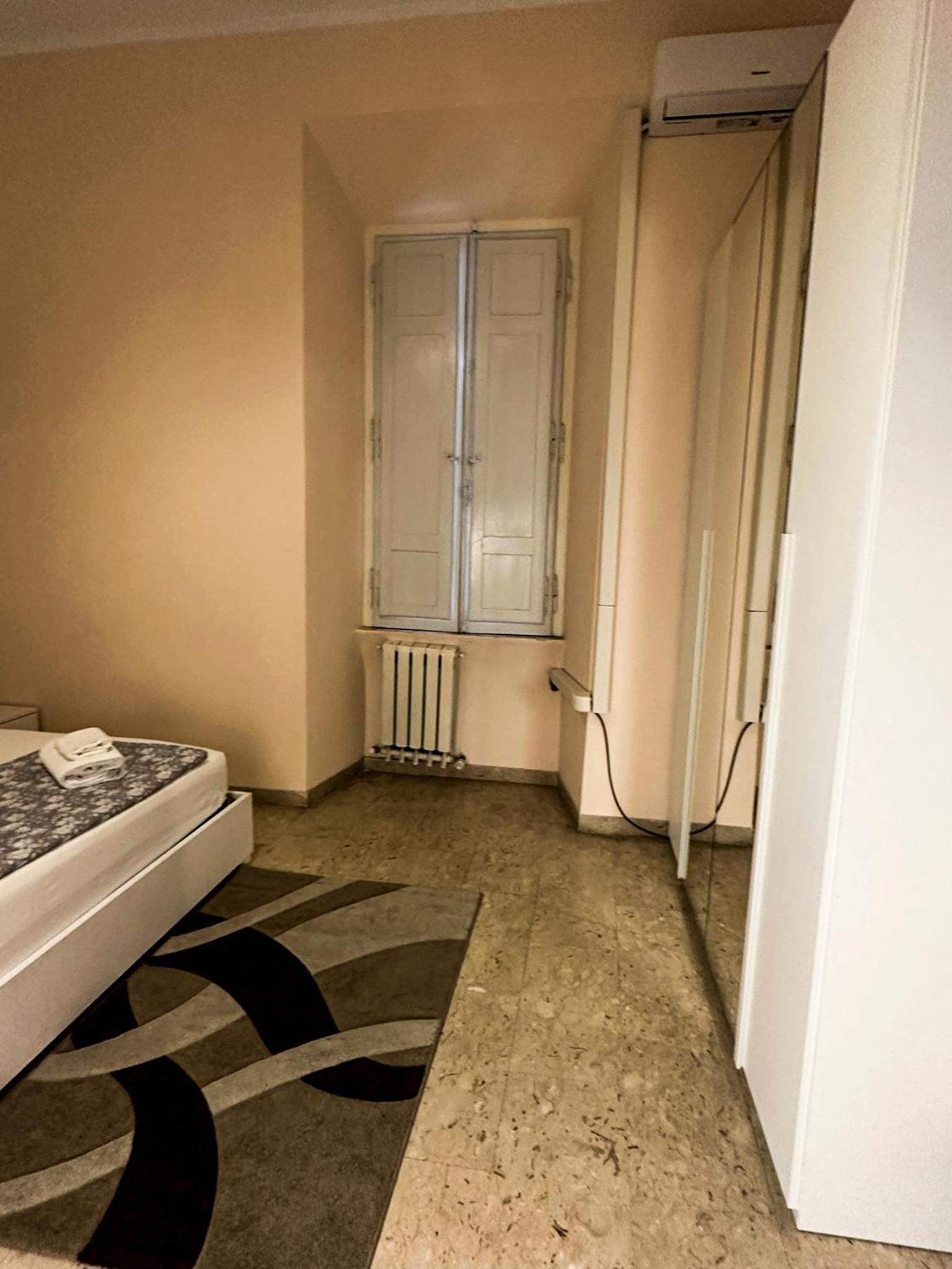Sina Rent Room