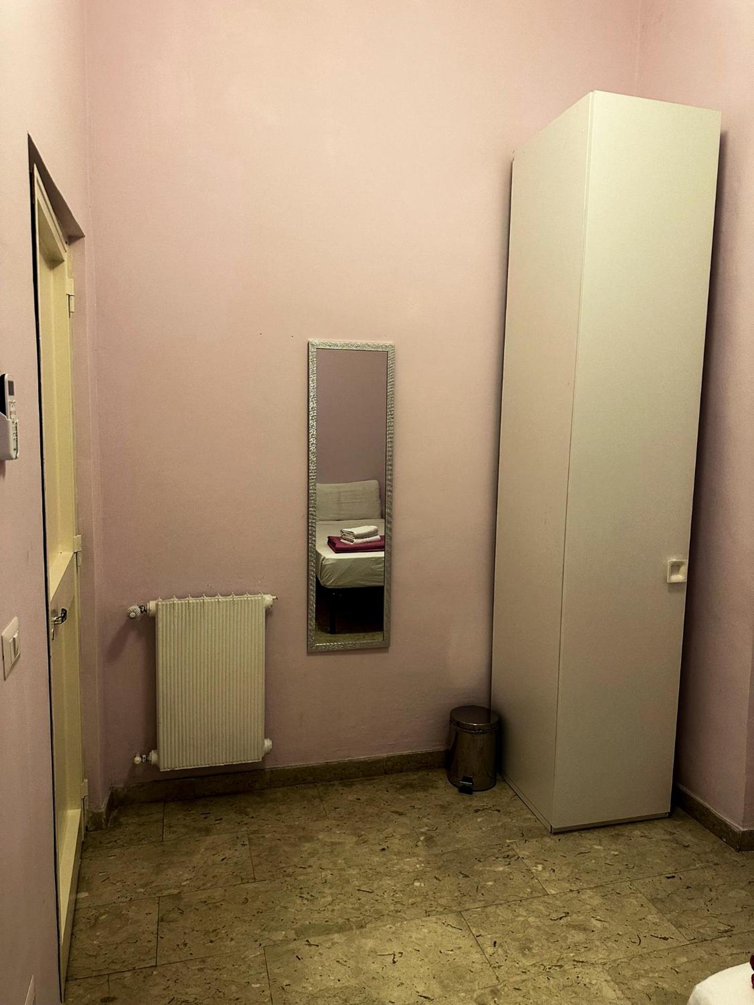 Sina Rent Room