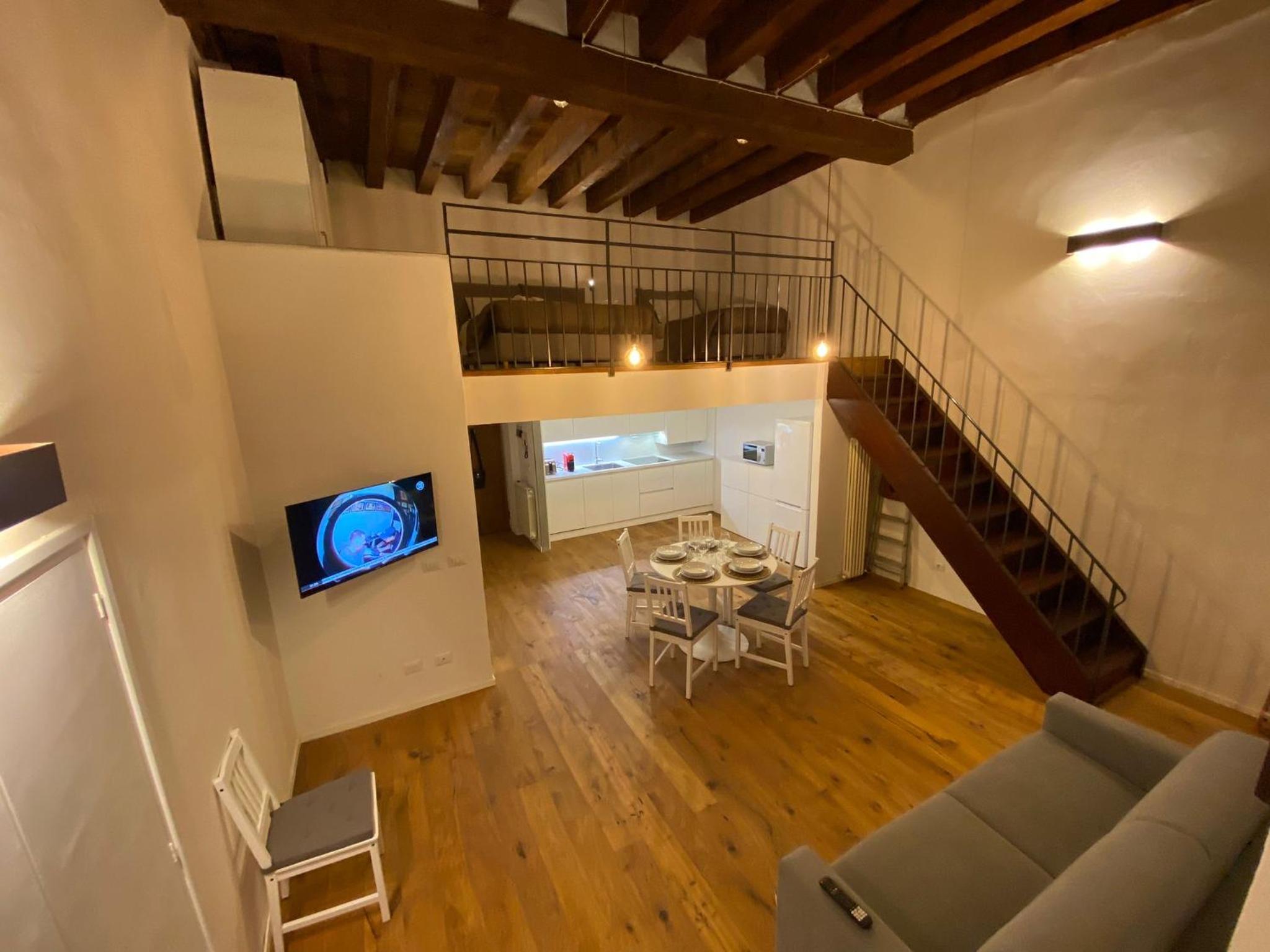 signoria flat 5* centro storico