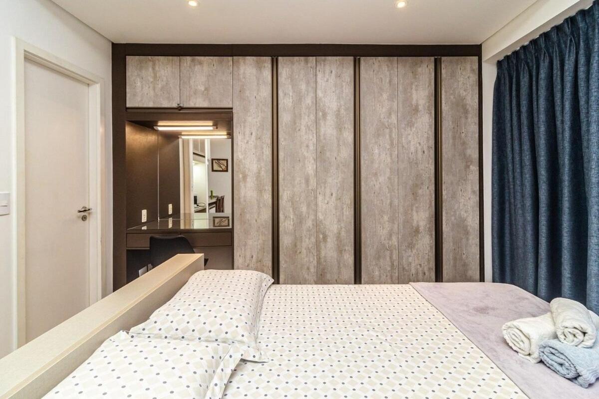 Studio moderno em condomínio de luxo pé na areia