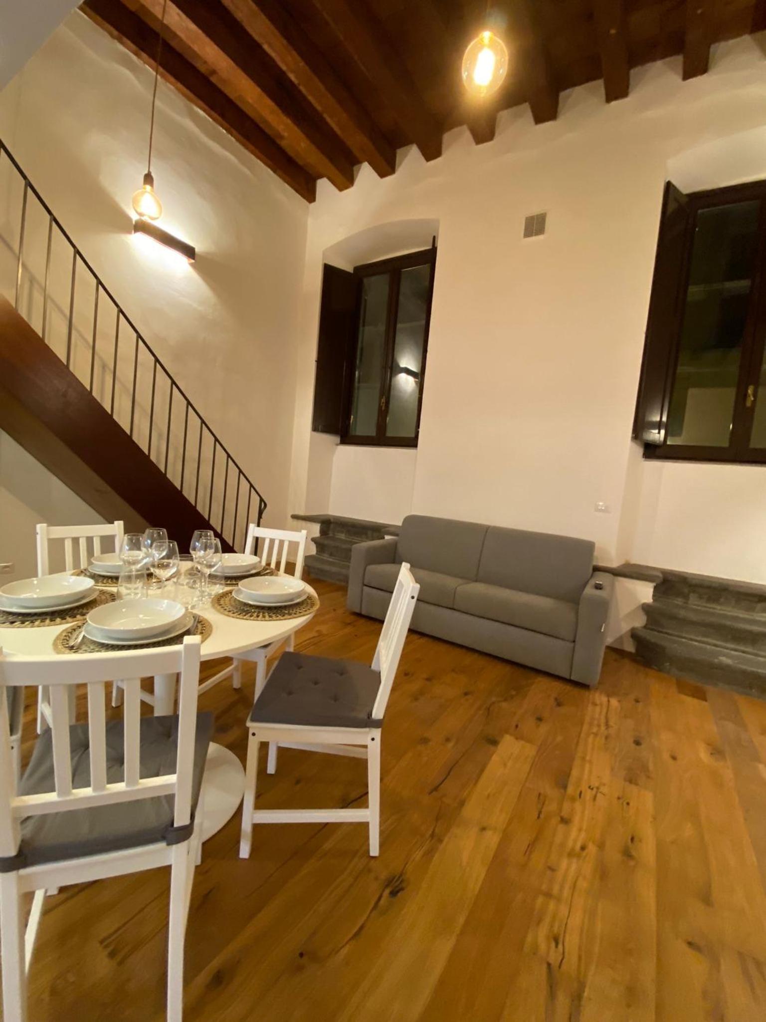 signoria flat 5* centro storico
