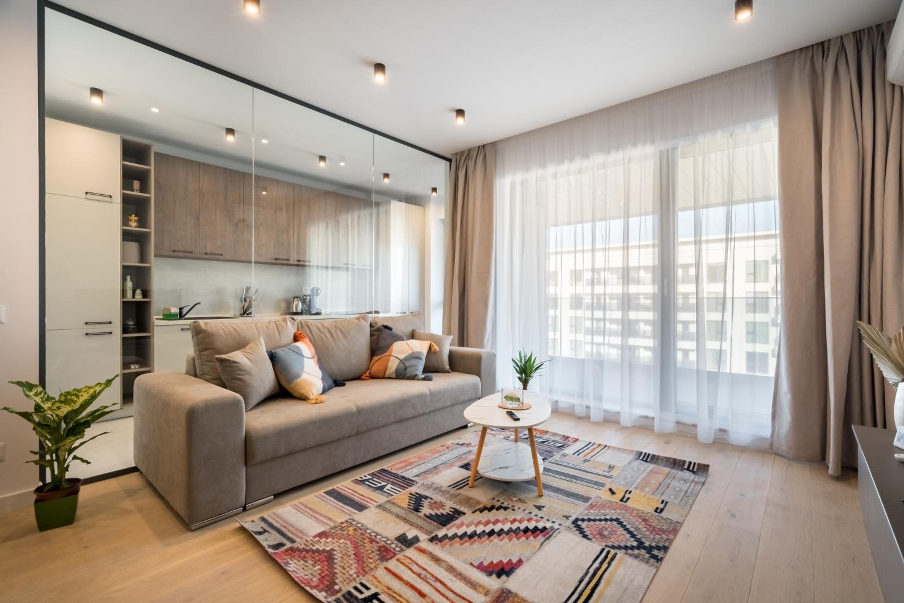 Spring Stylish Apartment Pipera