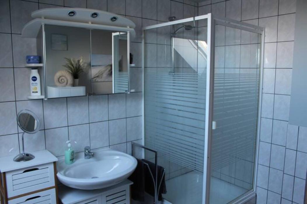 Schöne Wohnung in zentraler Lage, Nähe Magdeburg und Intel