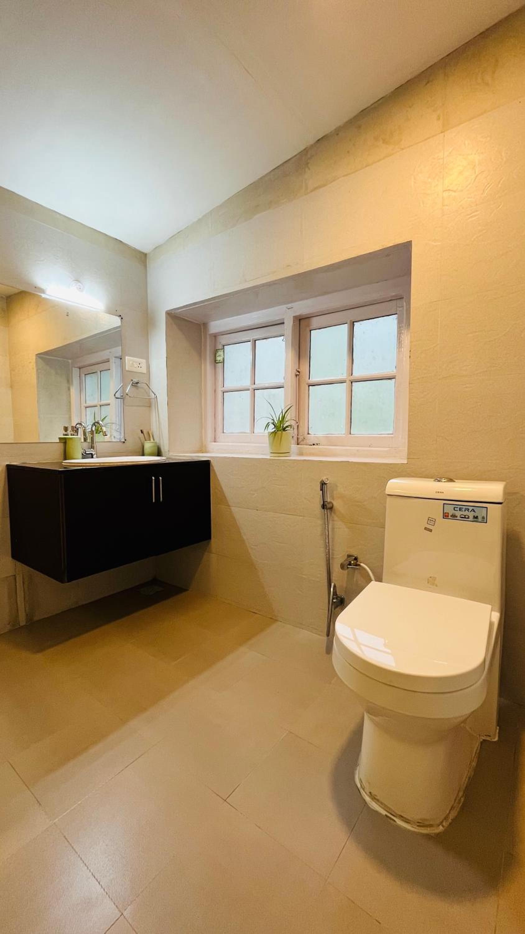 Gundumala Planters Bungalow - Tentgram view 3