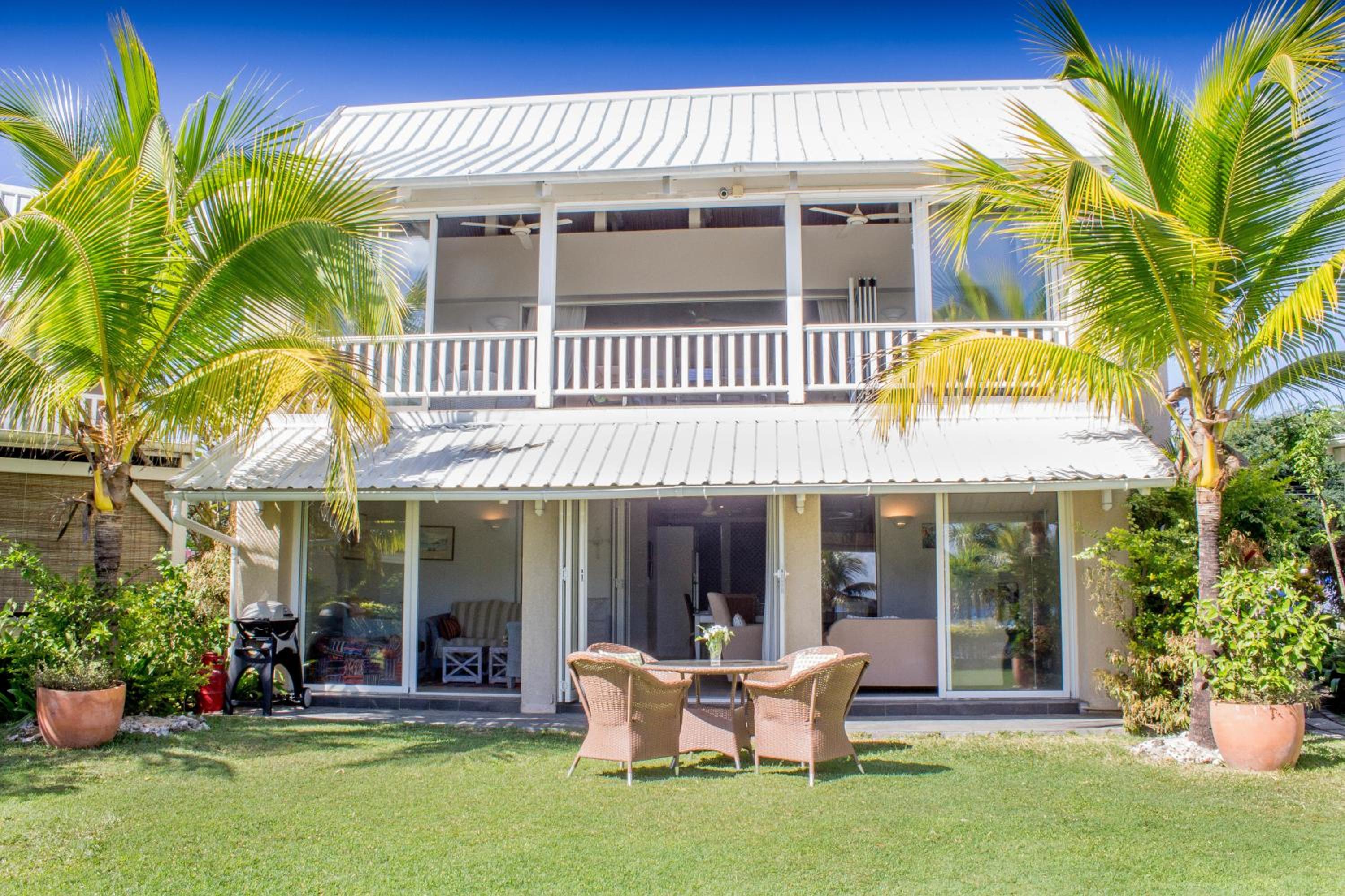 White Oaks Villas