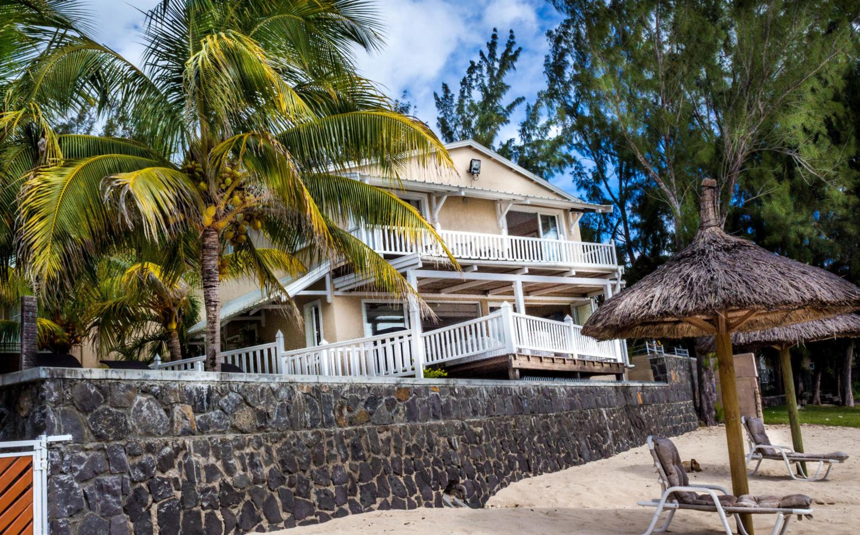 White Oaks Villas