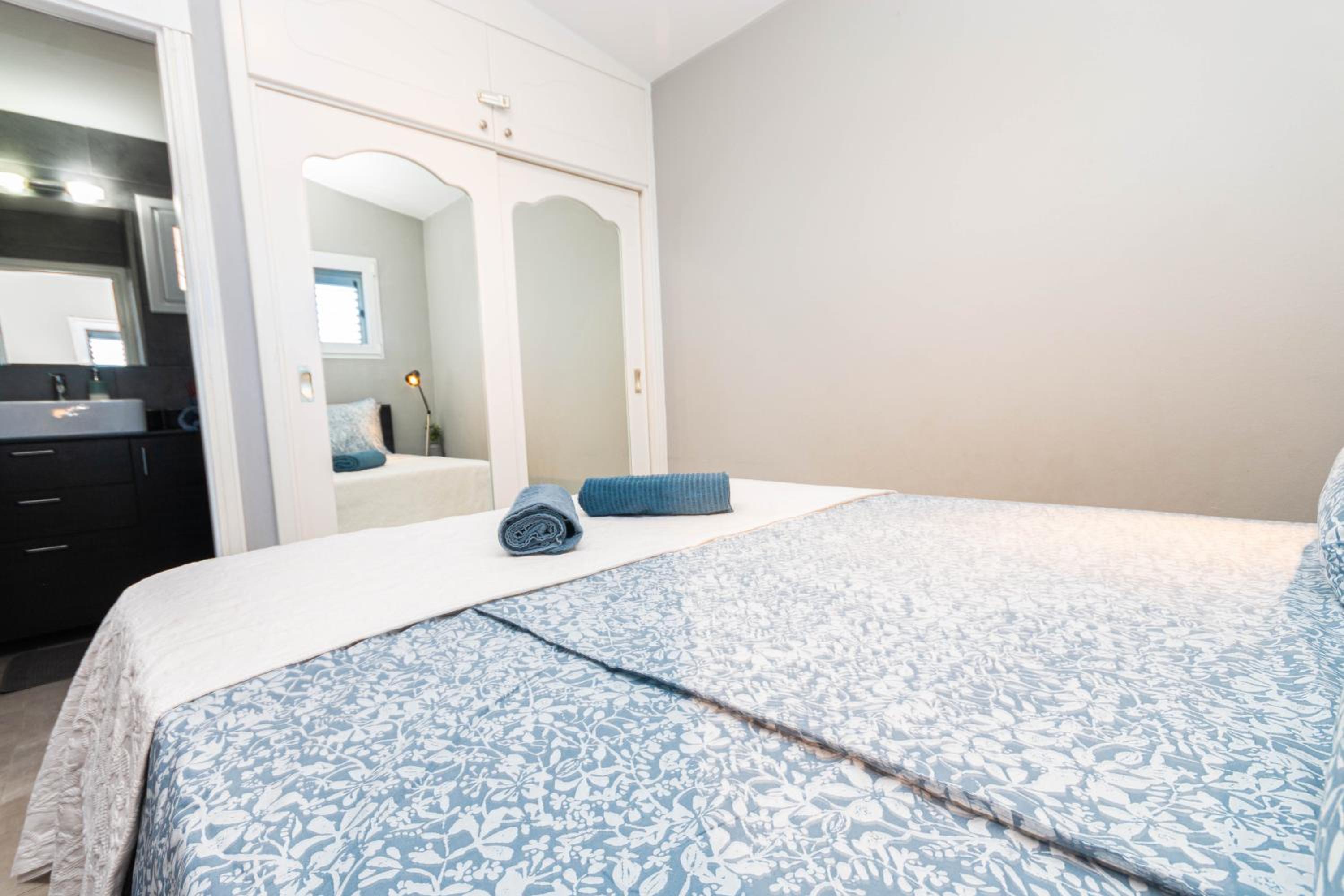 Very Romantic Seaview Apartment Patalavaca Mogán with Warm Pool