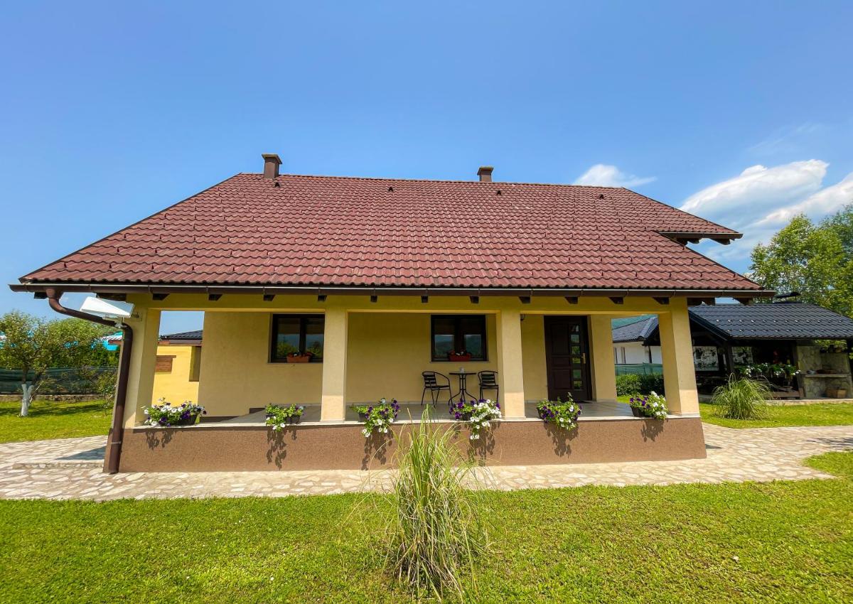 Holiday home Avita