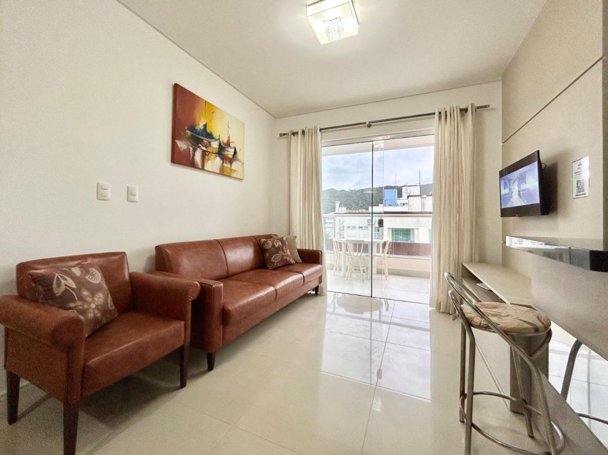 289 - Excelente Custo Benefício Prox a Praia - Apto com 02 dormitórios view 3
