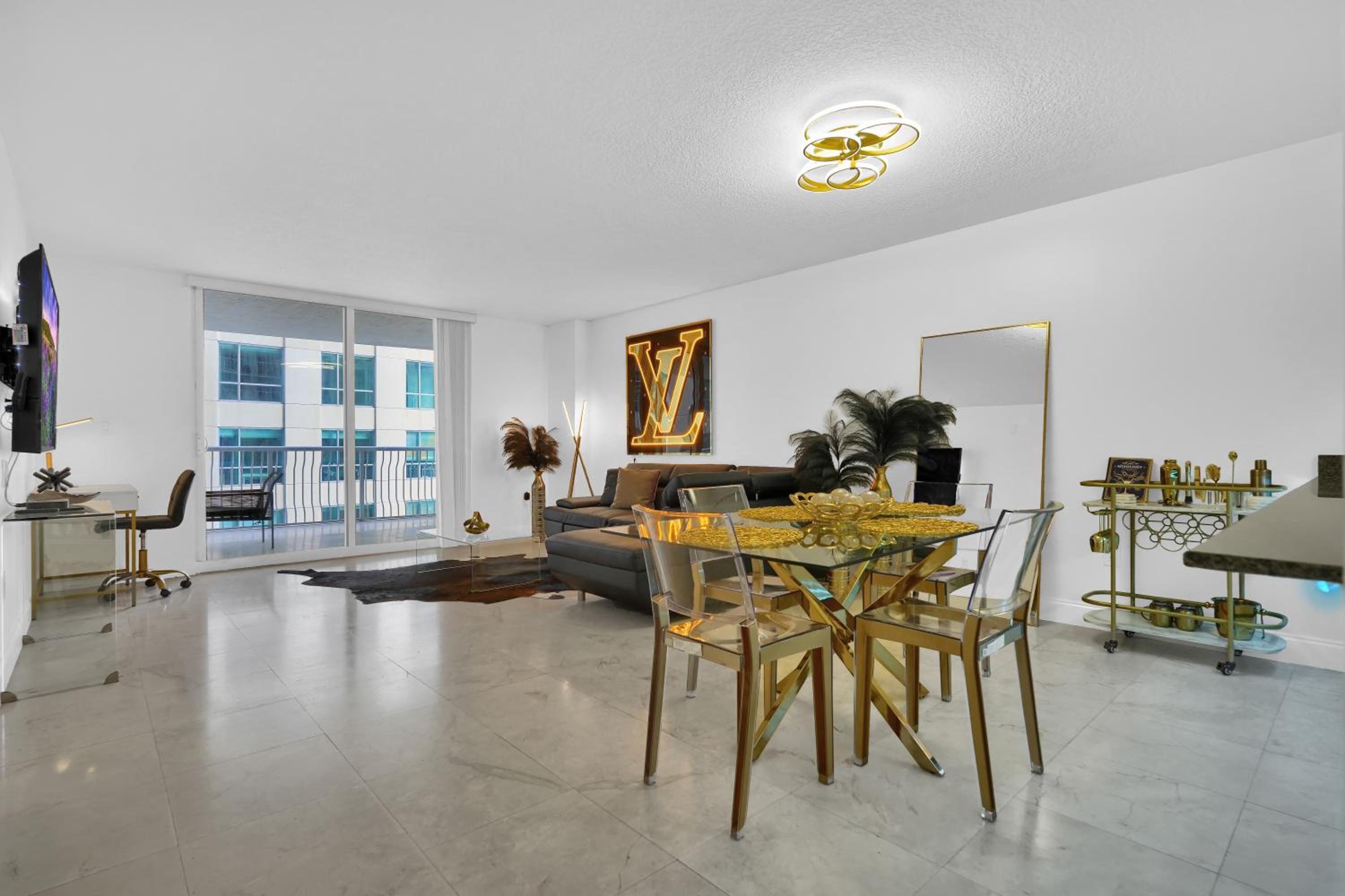 Zeus' Sanctuary Ocean View In Brickell Miami