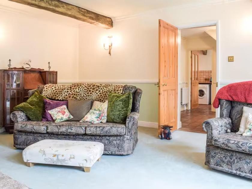 Holly Cottage