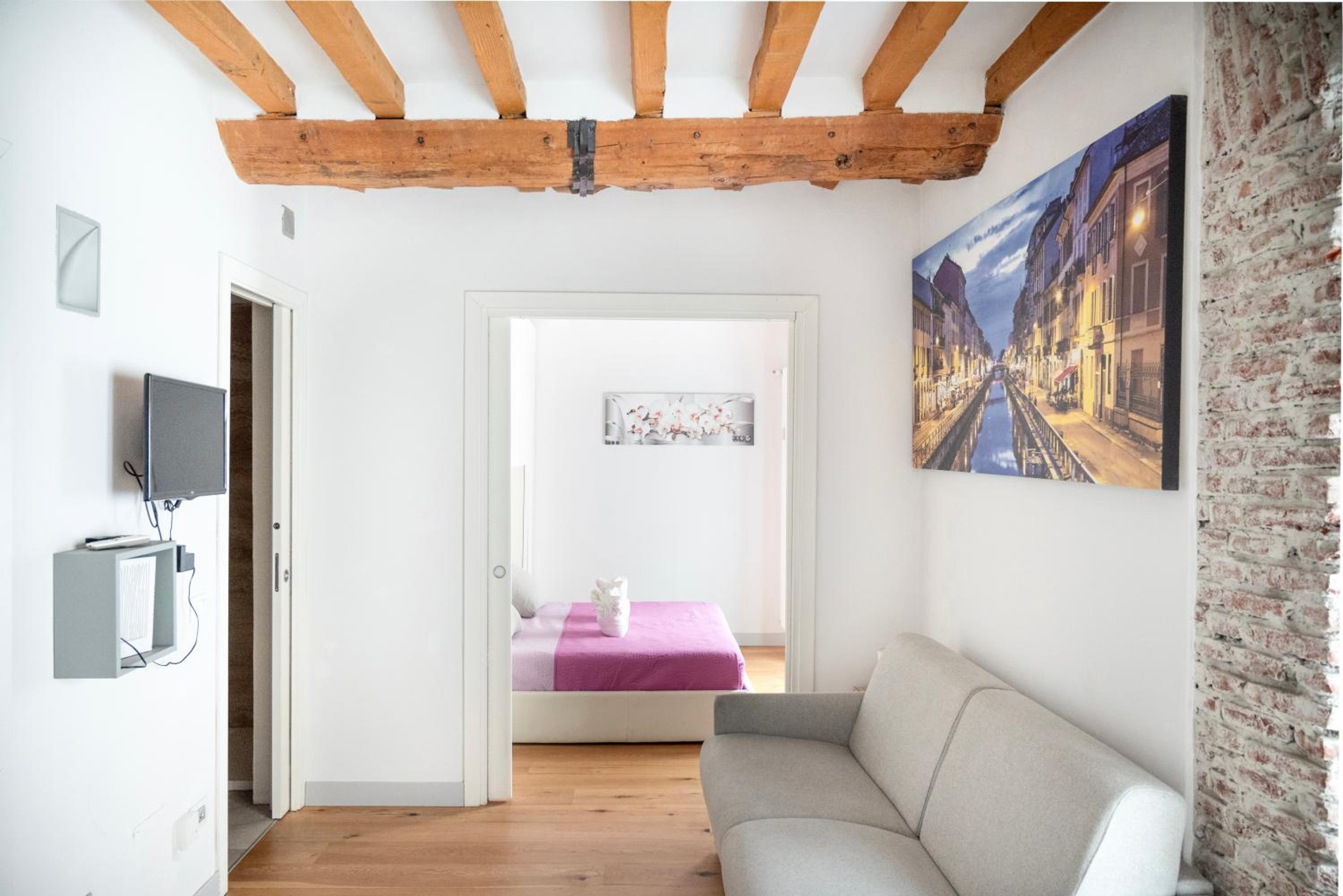 Milano Suite Home