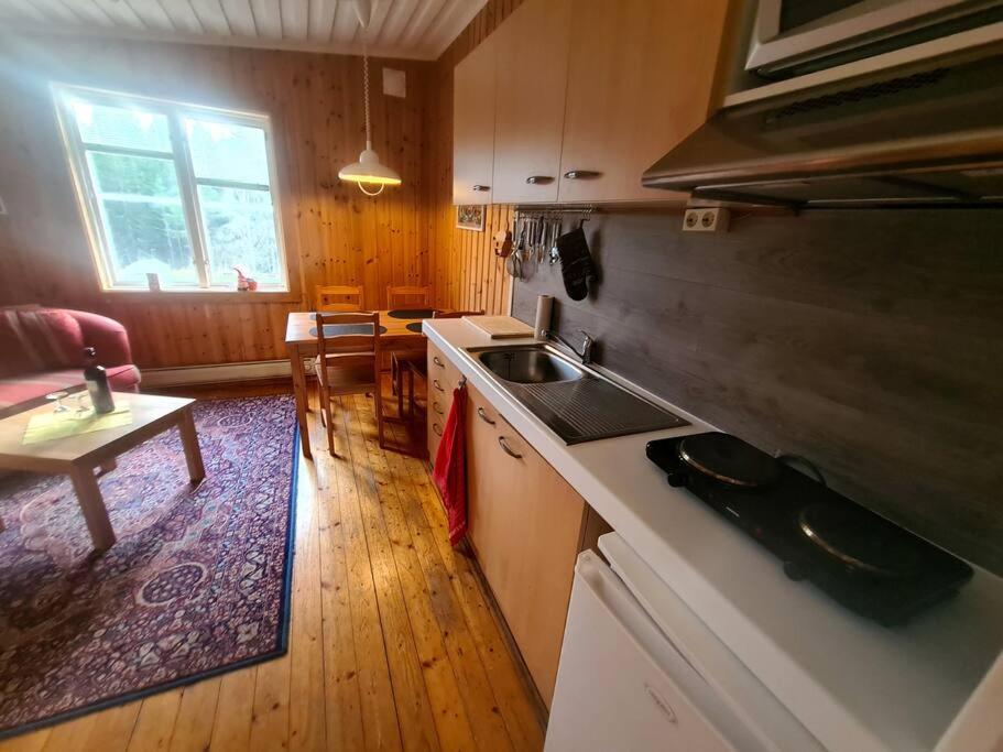 Idyllic vacation home near lake: nature&fireplace view 5