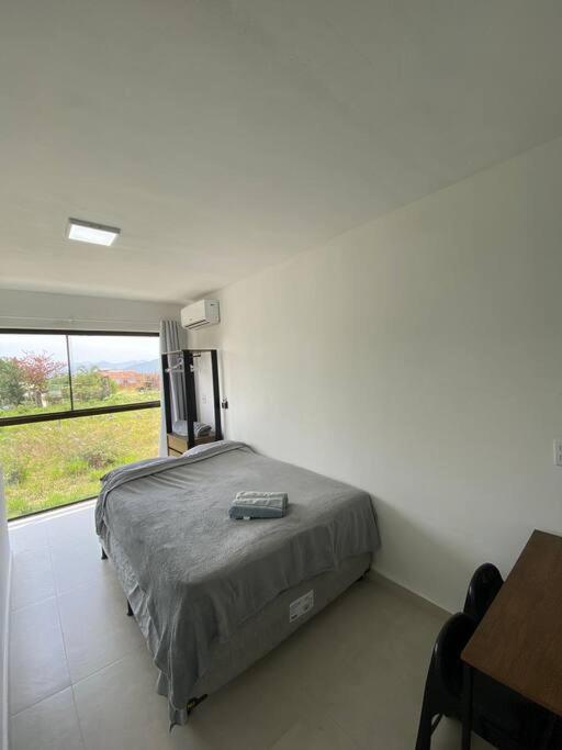 Casa Conceito com Jacuzzi, Vista e Ar na Praia do Rosa