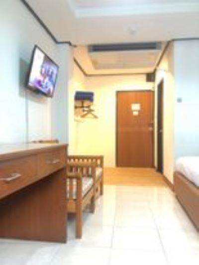 At Bangkok Hotel